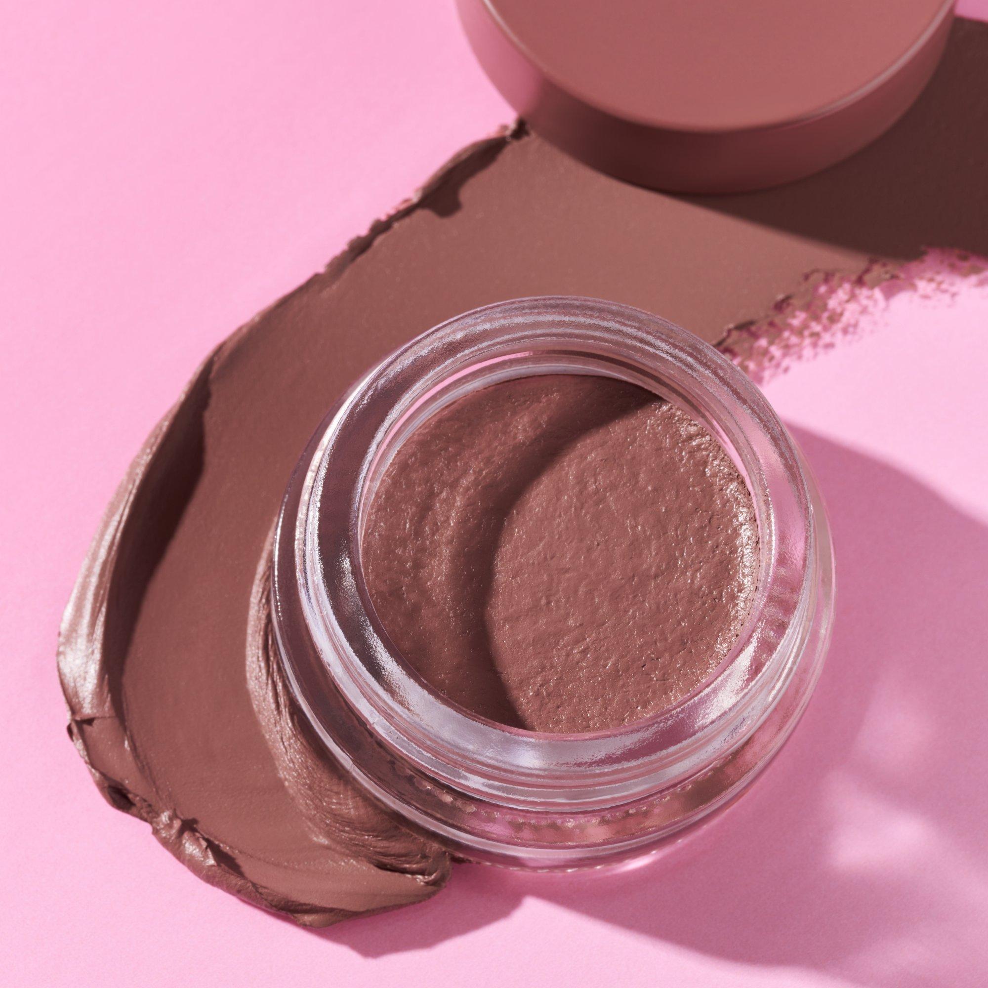 cream eyeshadow matte