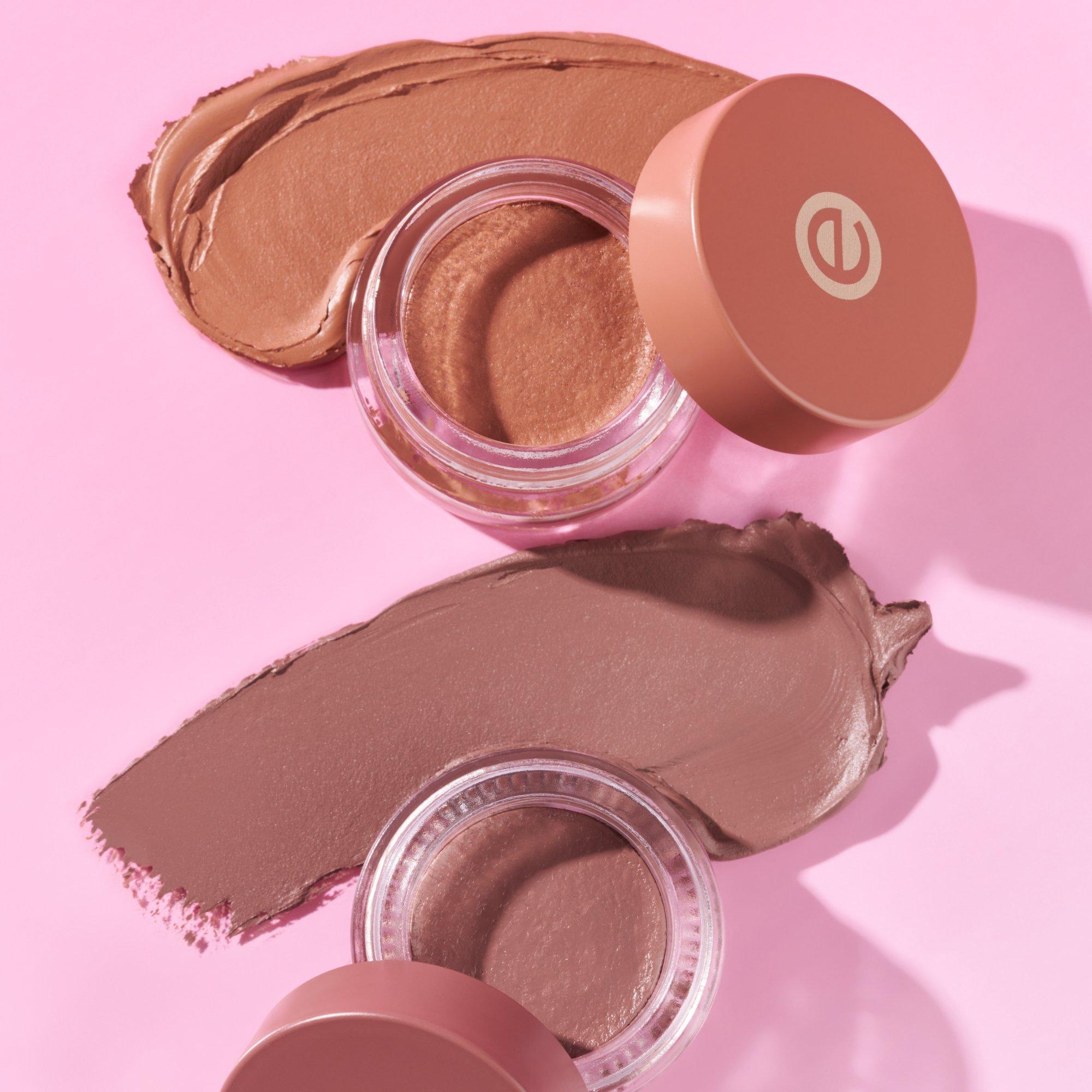 cream eyeshadow matte