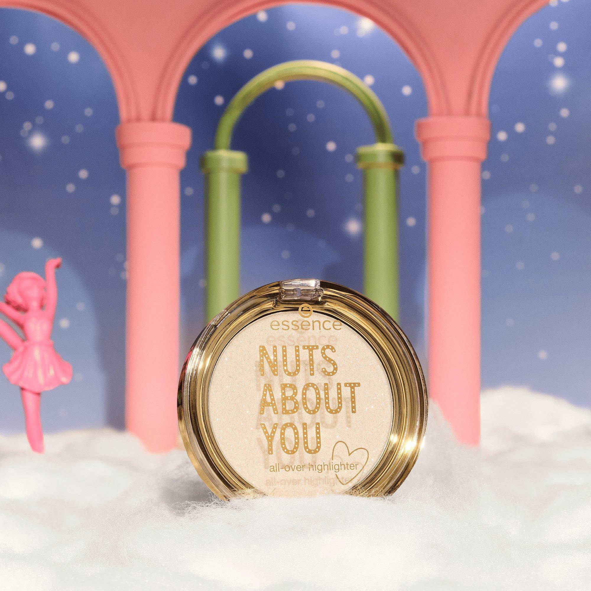 NUTS about YOU illuminante all-over