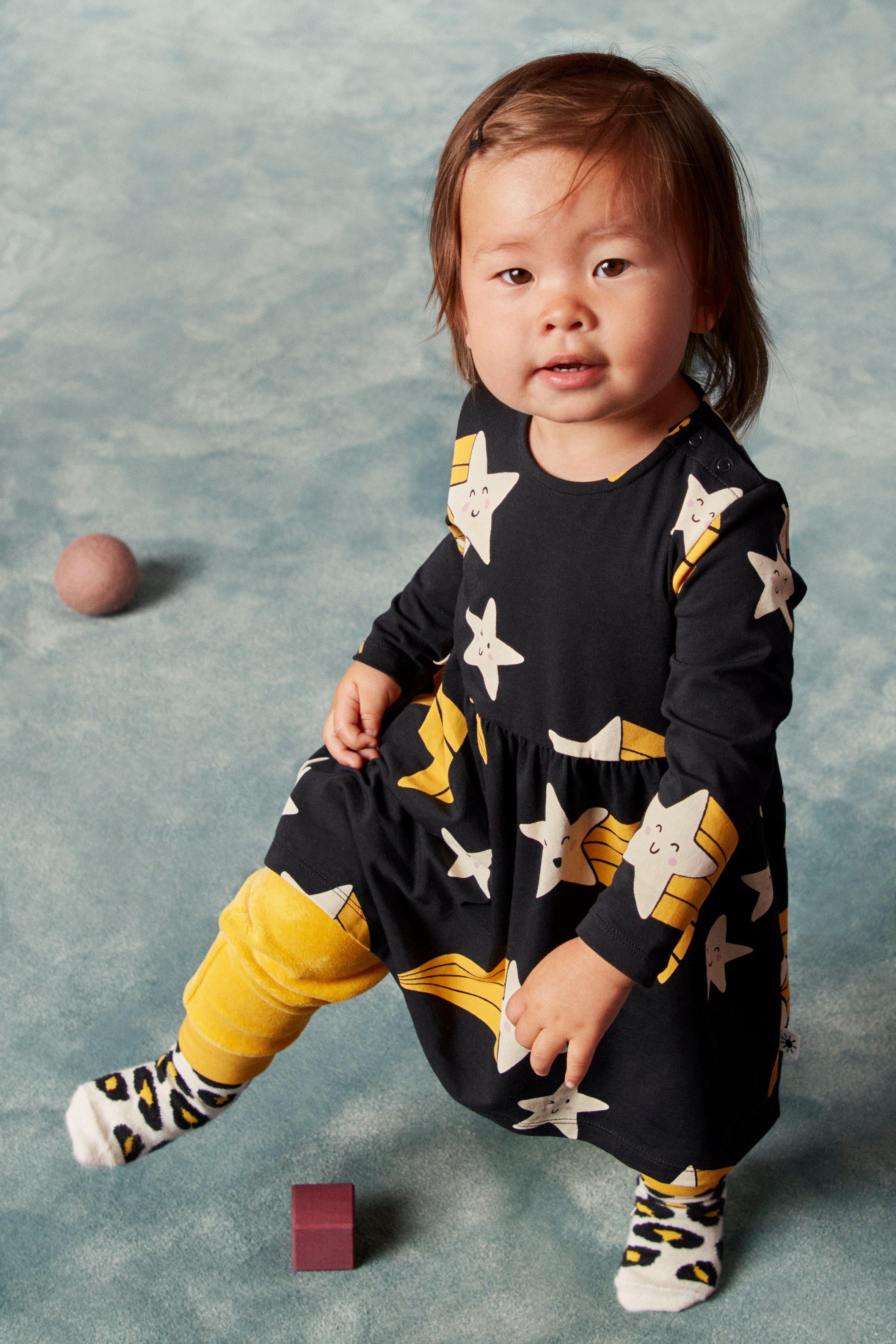 buy childrens clothes online europe