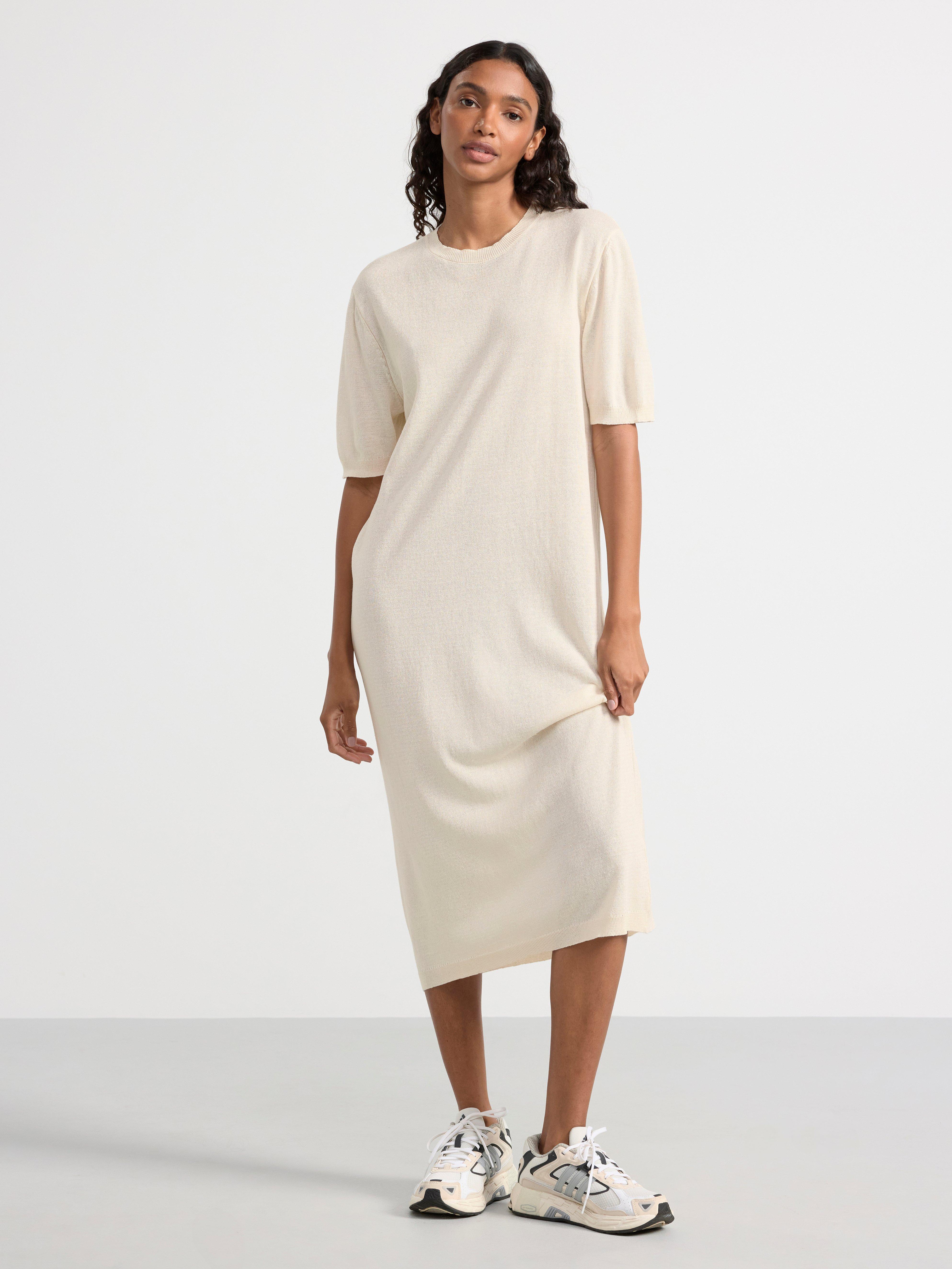 Calf length shop t shirt dress