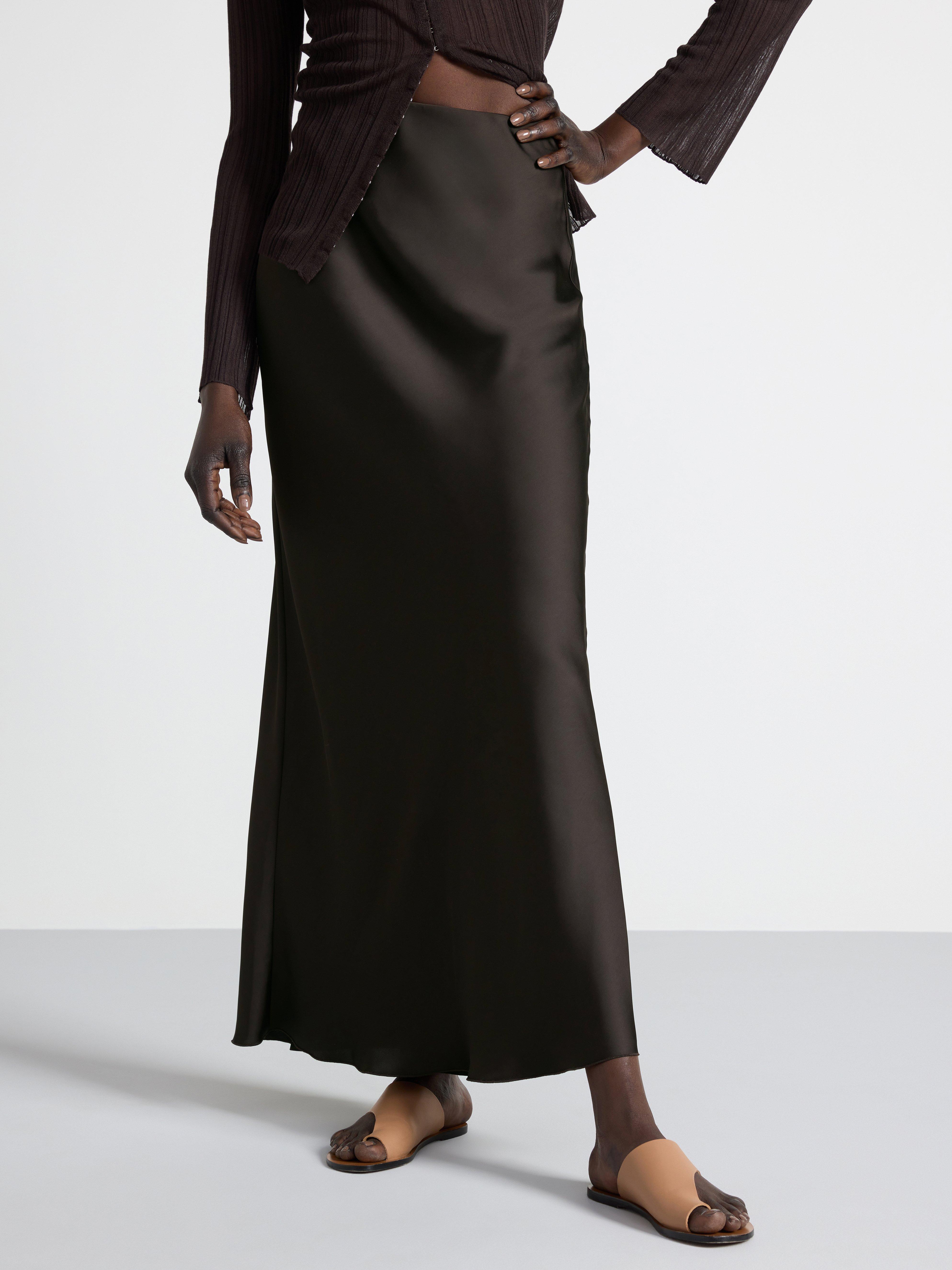Maxi skirt in satin | Lindex UK 