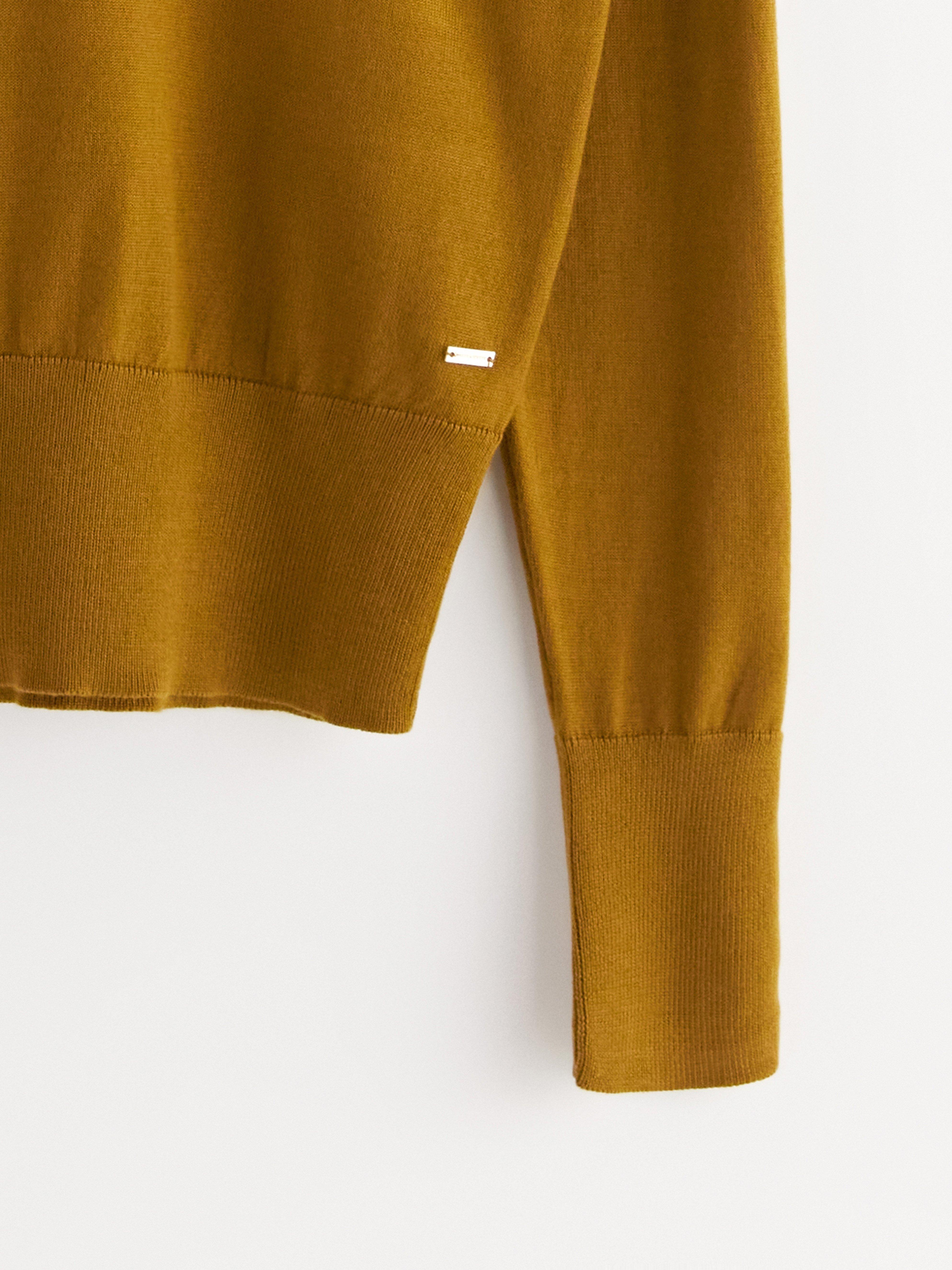 Sweater - Womens Wear - Green