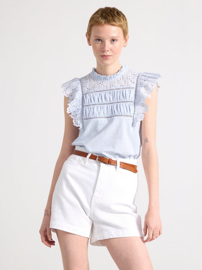 Top with broderie anglaise | Lindex Europe Top with broderie anglaise | Lindex Europe