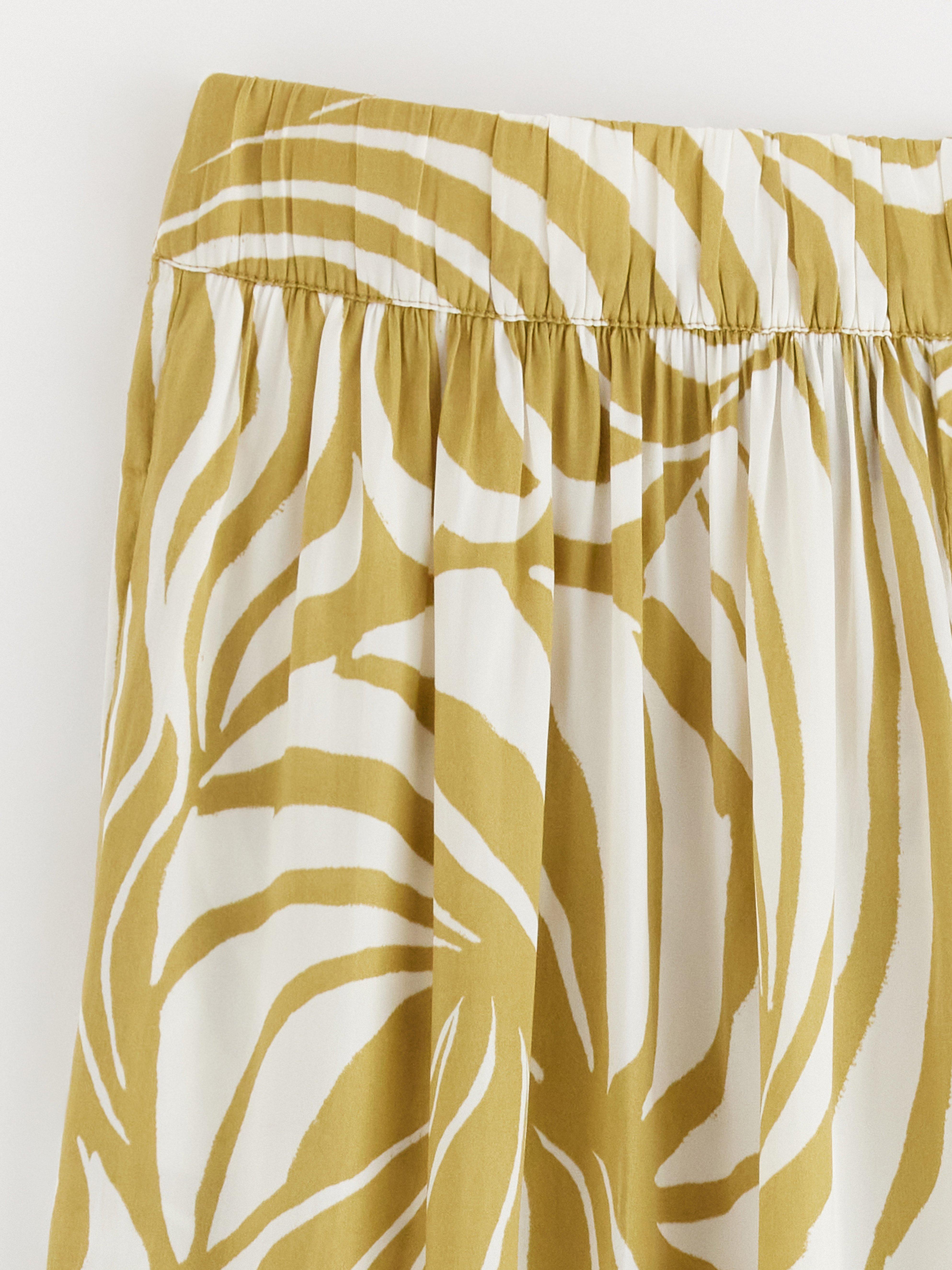 Trousers - Womens Wear - Green