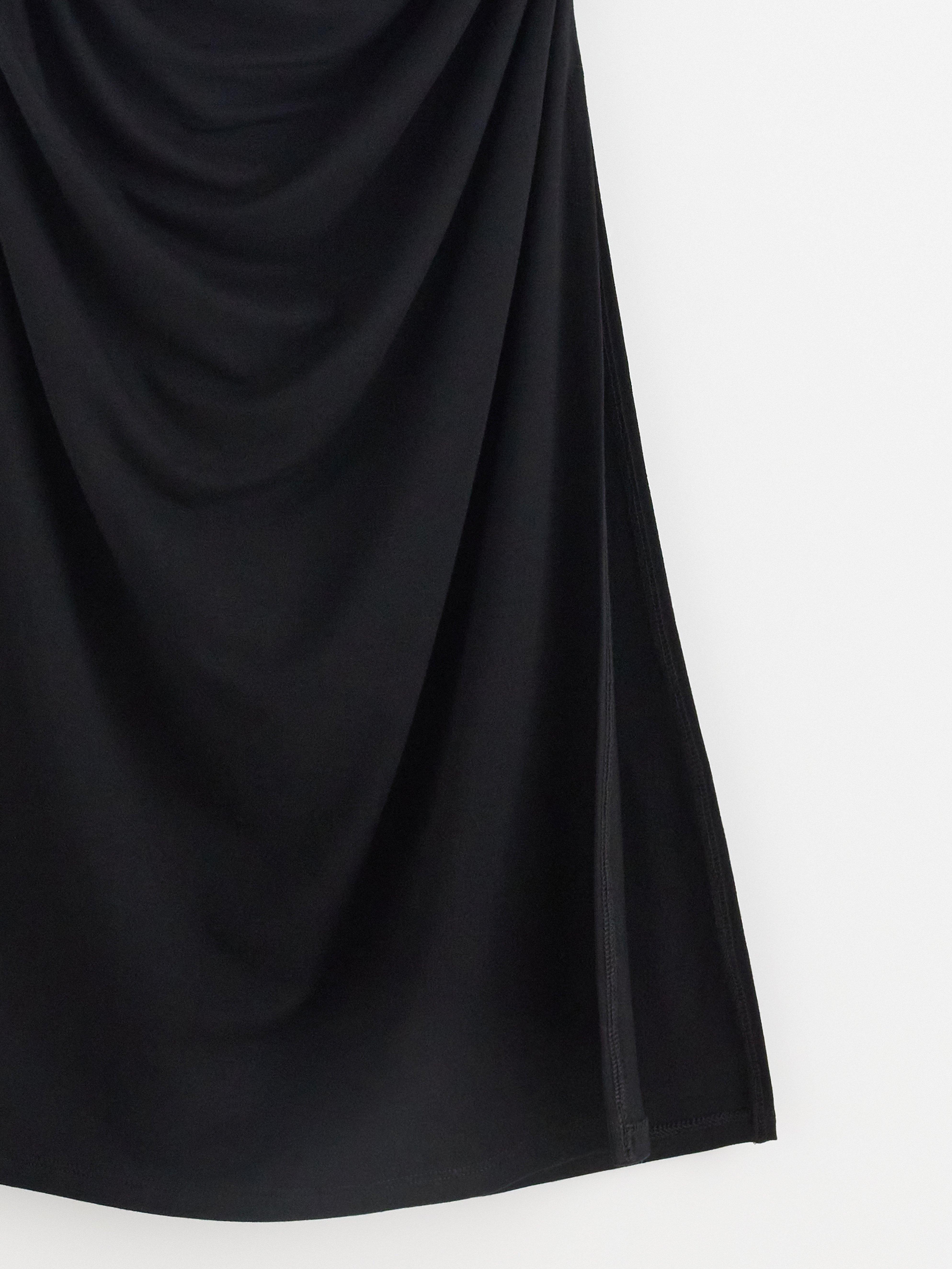 Skirt - Womens Wear - Black