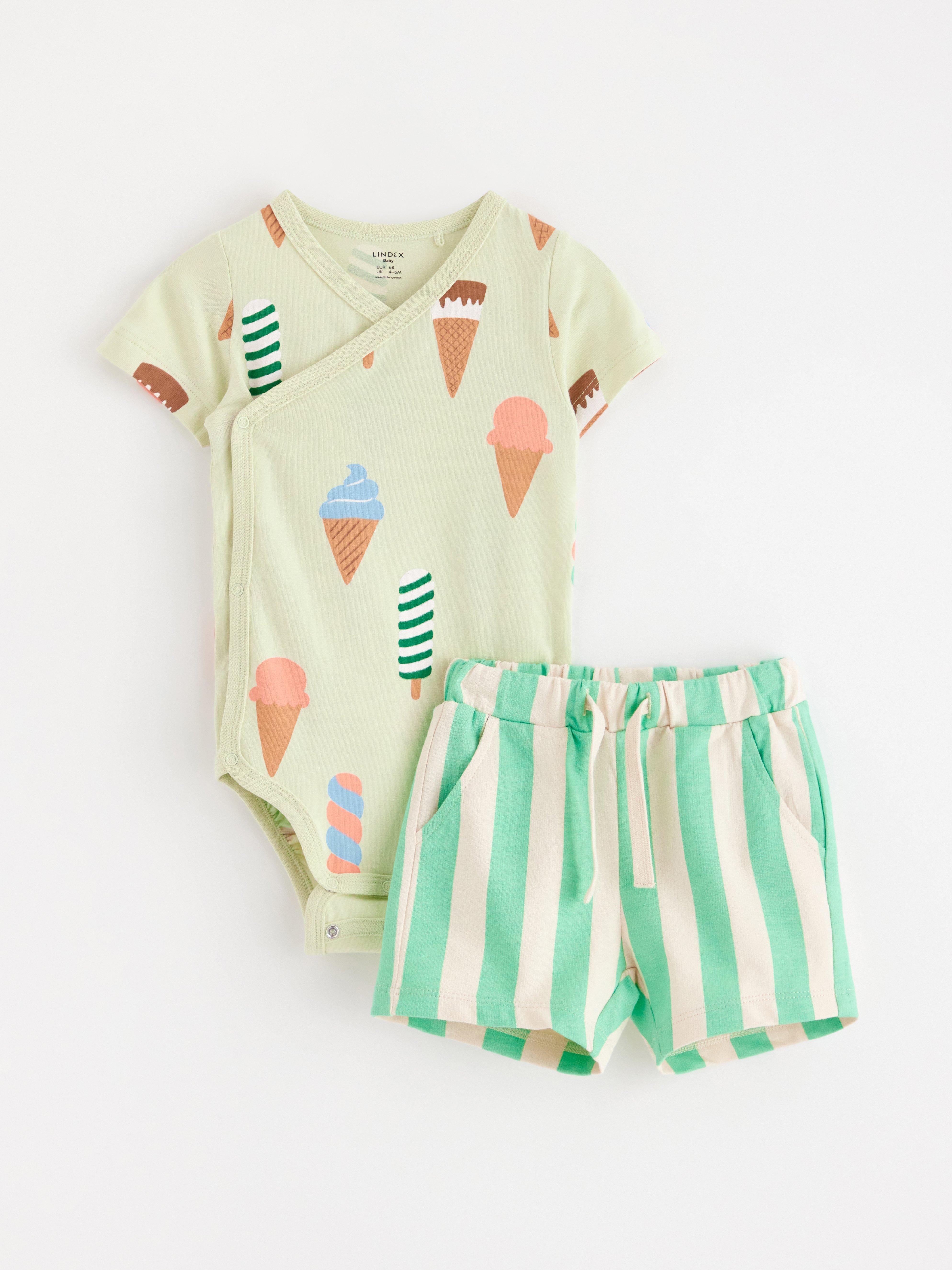 Set - omlottbody och shorts