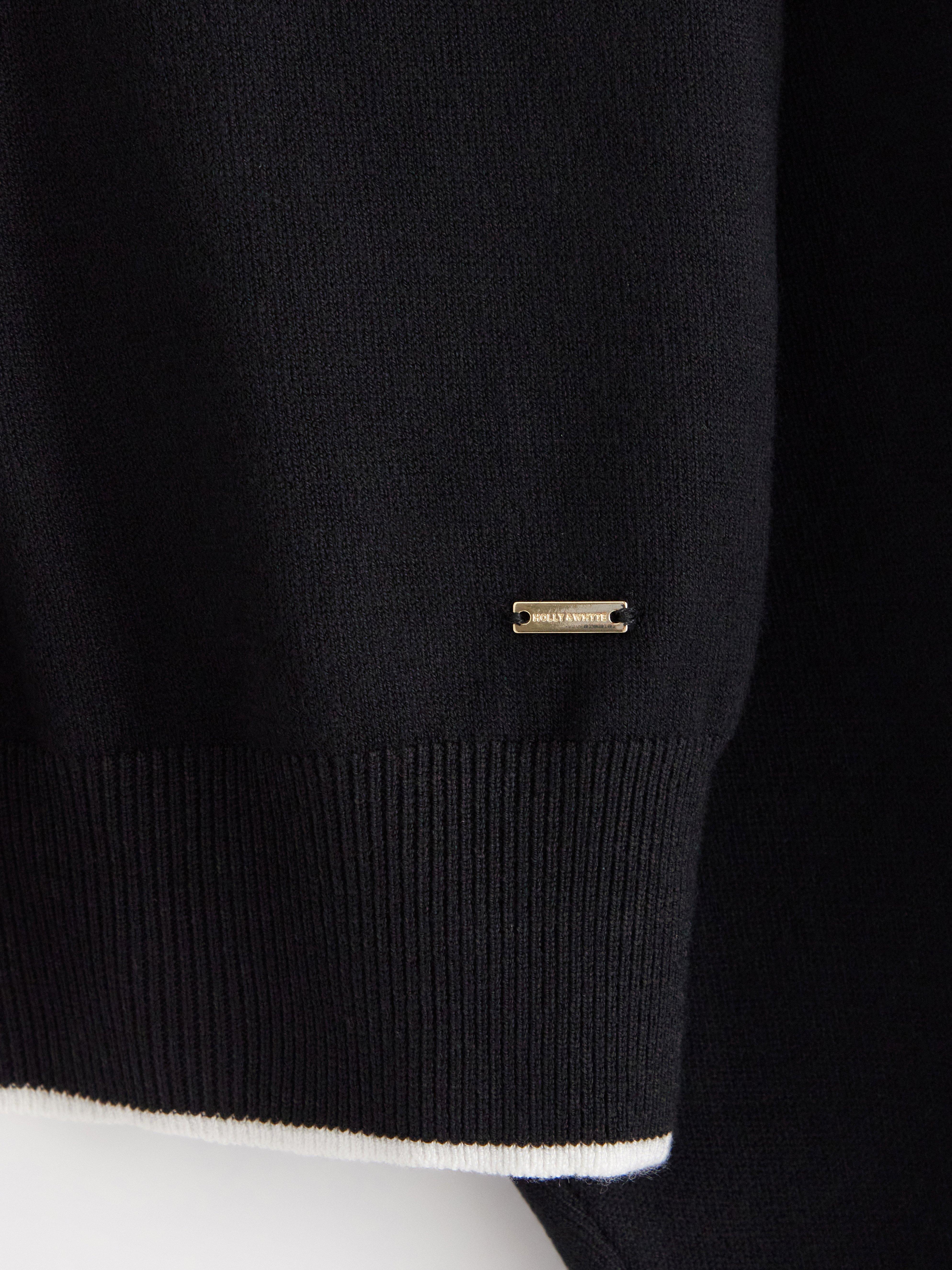Sweater - Womens Wear - Black