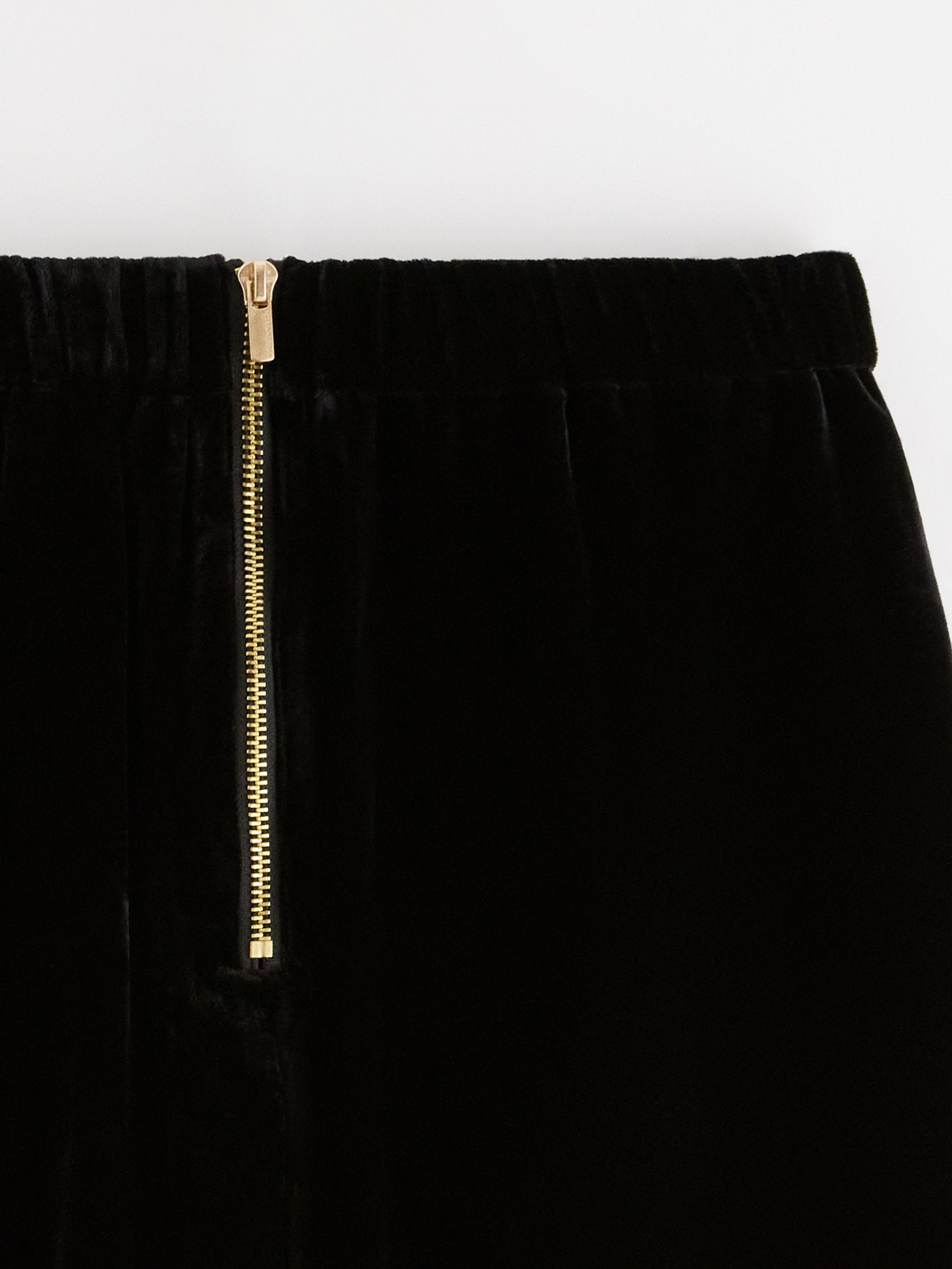 Skirt - Womens Wear - Black