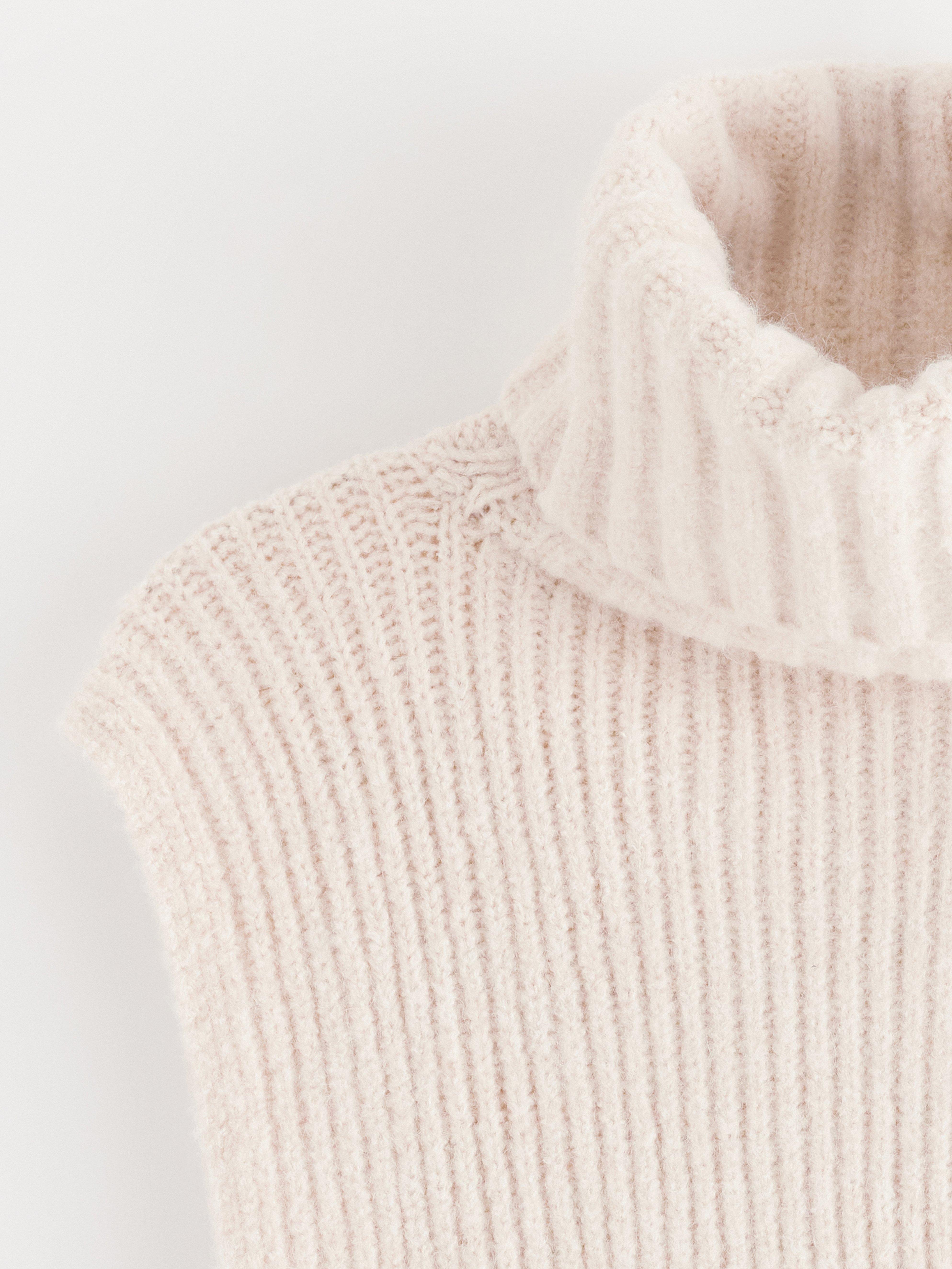 Scarf  - Womens Wear - Beige