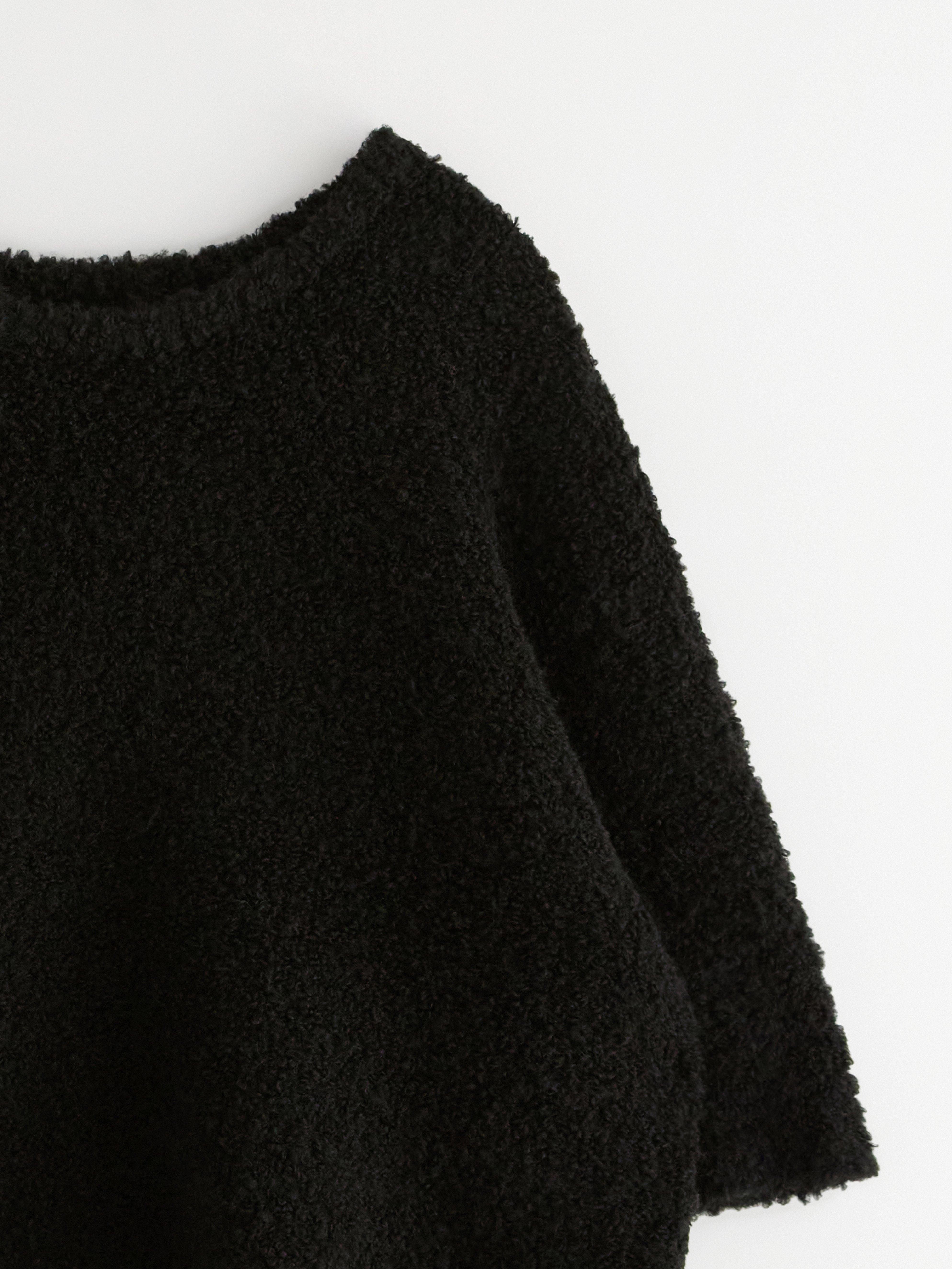Sweater - Womens Wear - Black