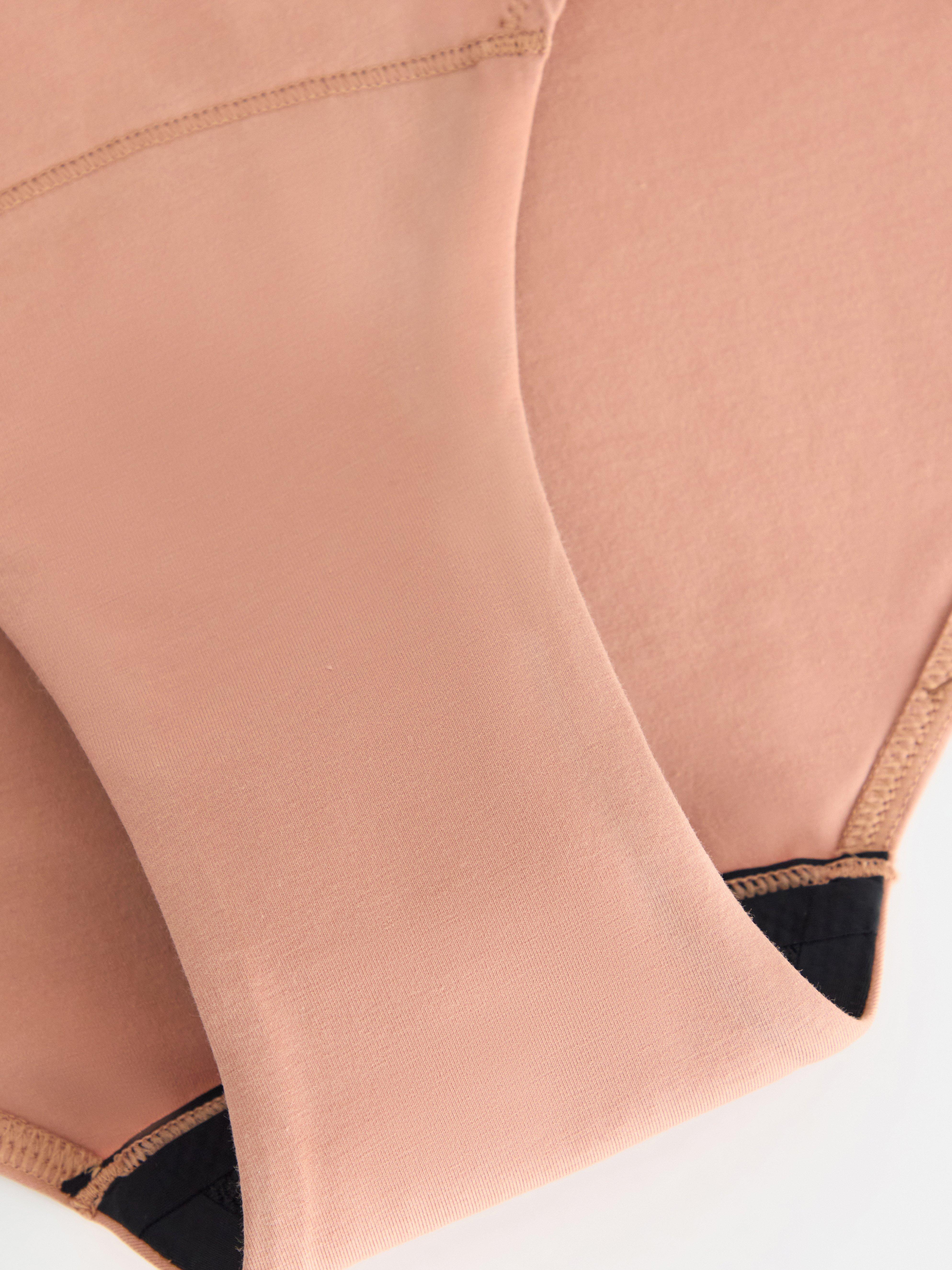 Menstruationssikkert undertøj - Female Engineering - Beige