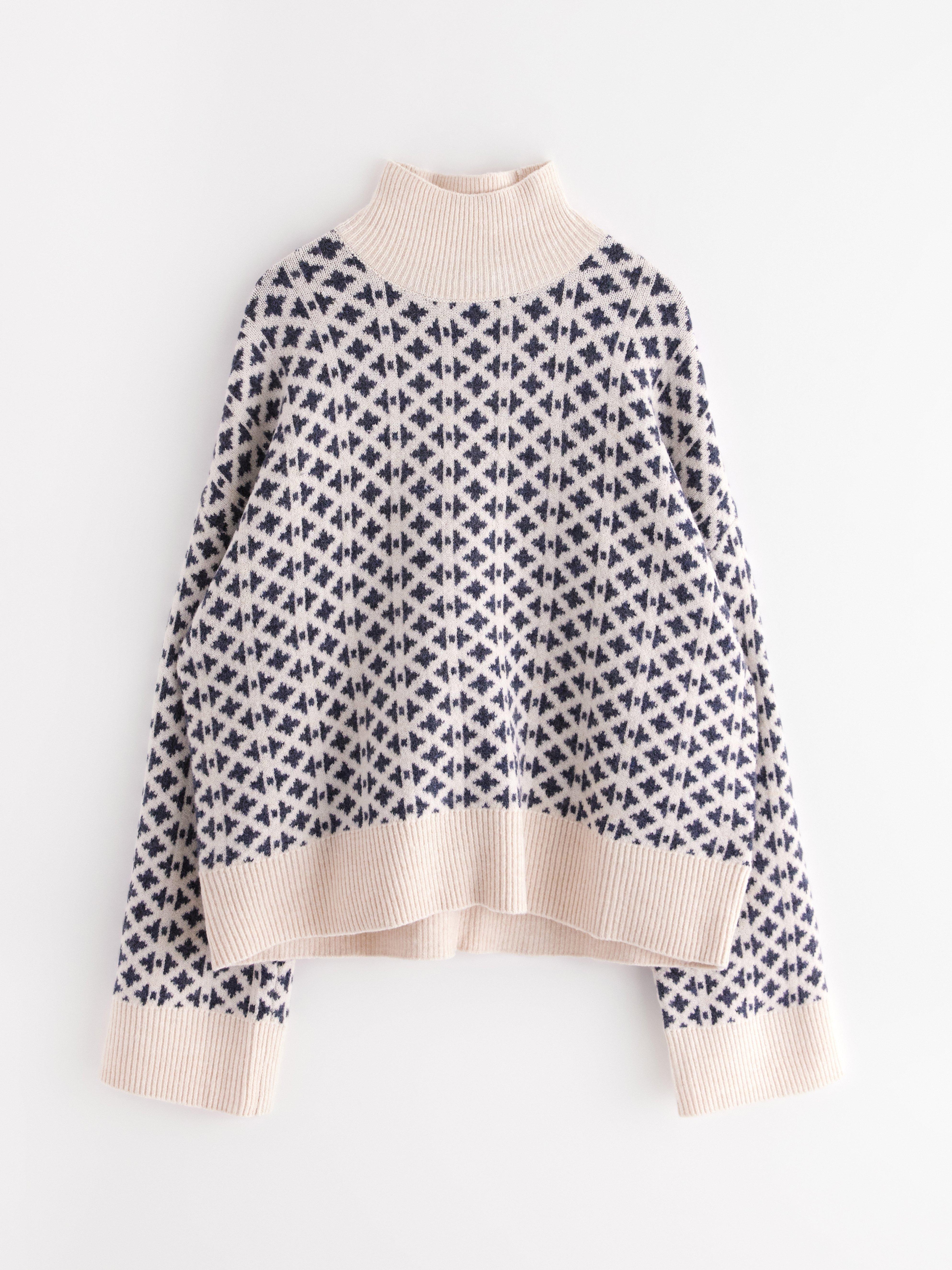 Turtle Neck Sweater - Womens Wear - White