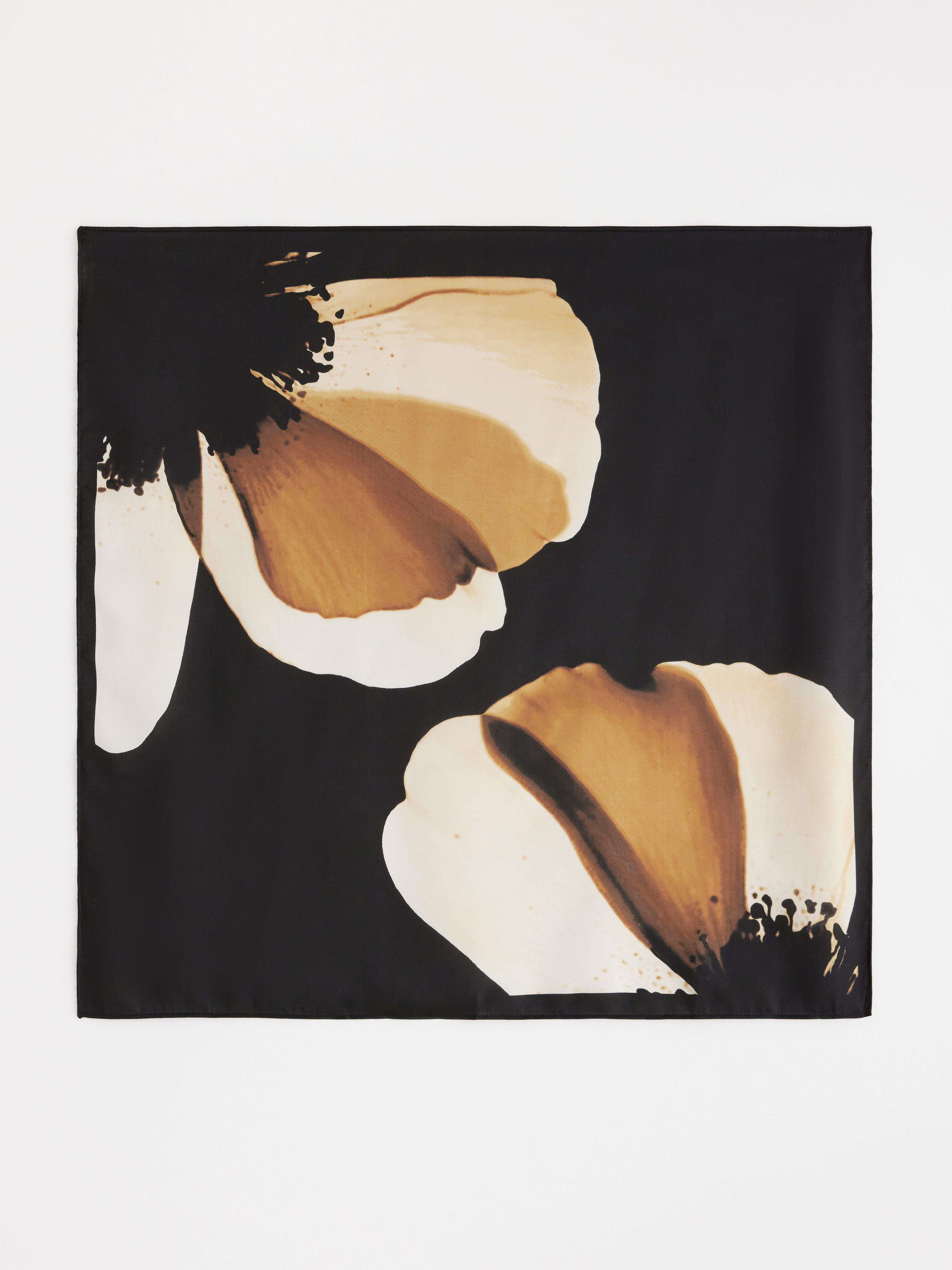 Scarf - Womens Wear - Beige