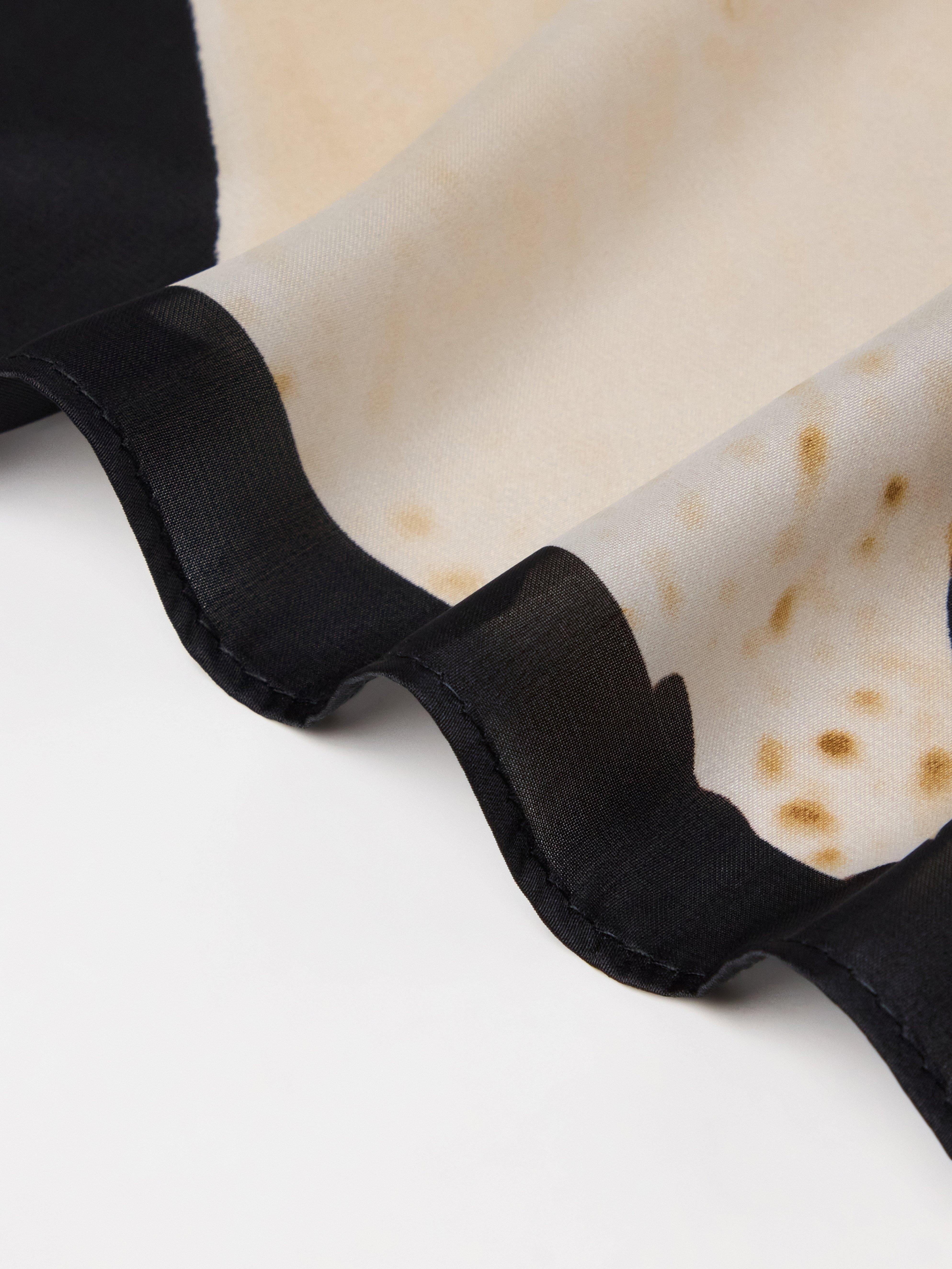 Scarf - Womens Wear - Beige