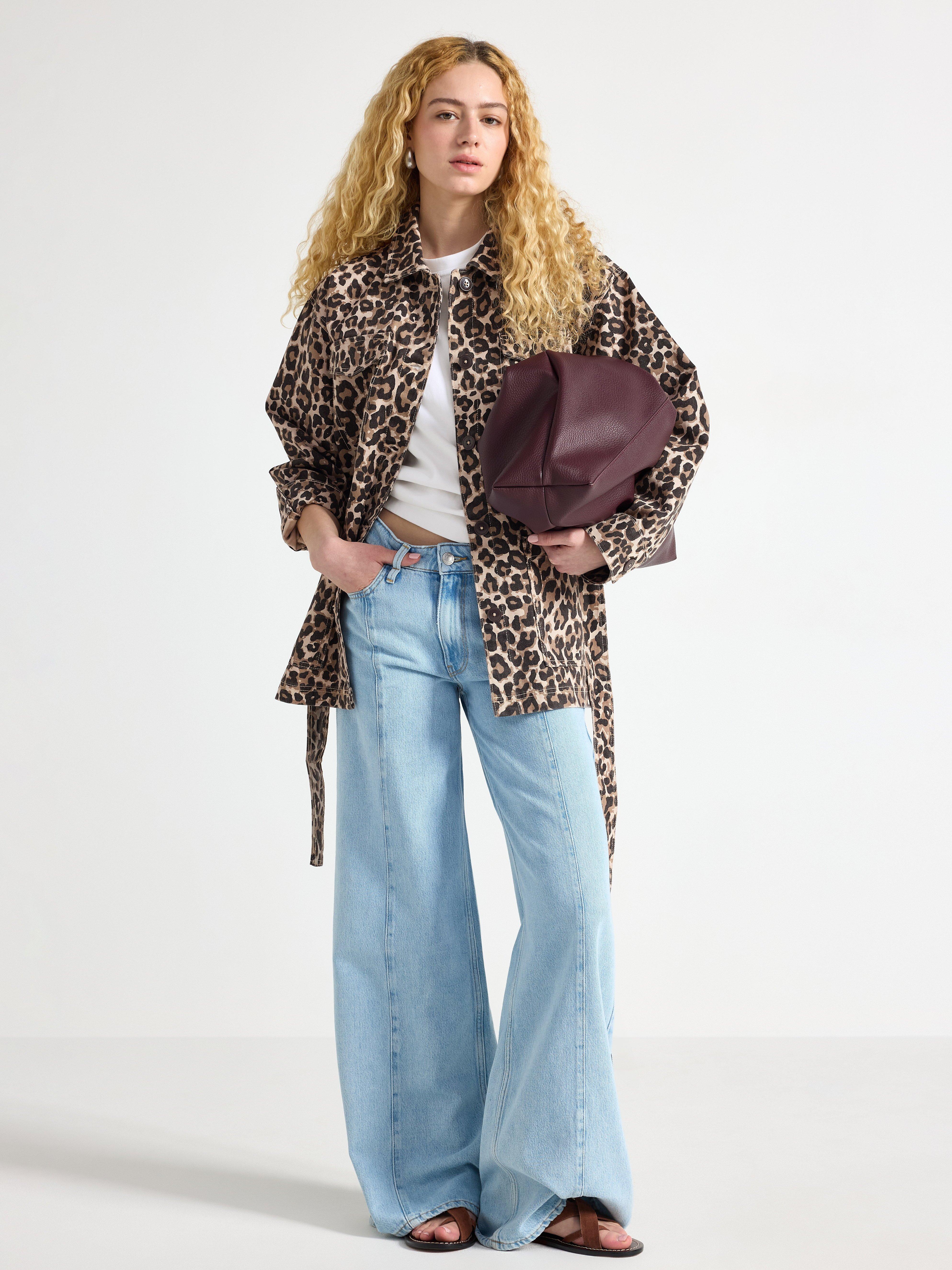 Jacket - Womens Wear - Beige