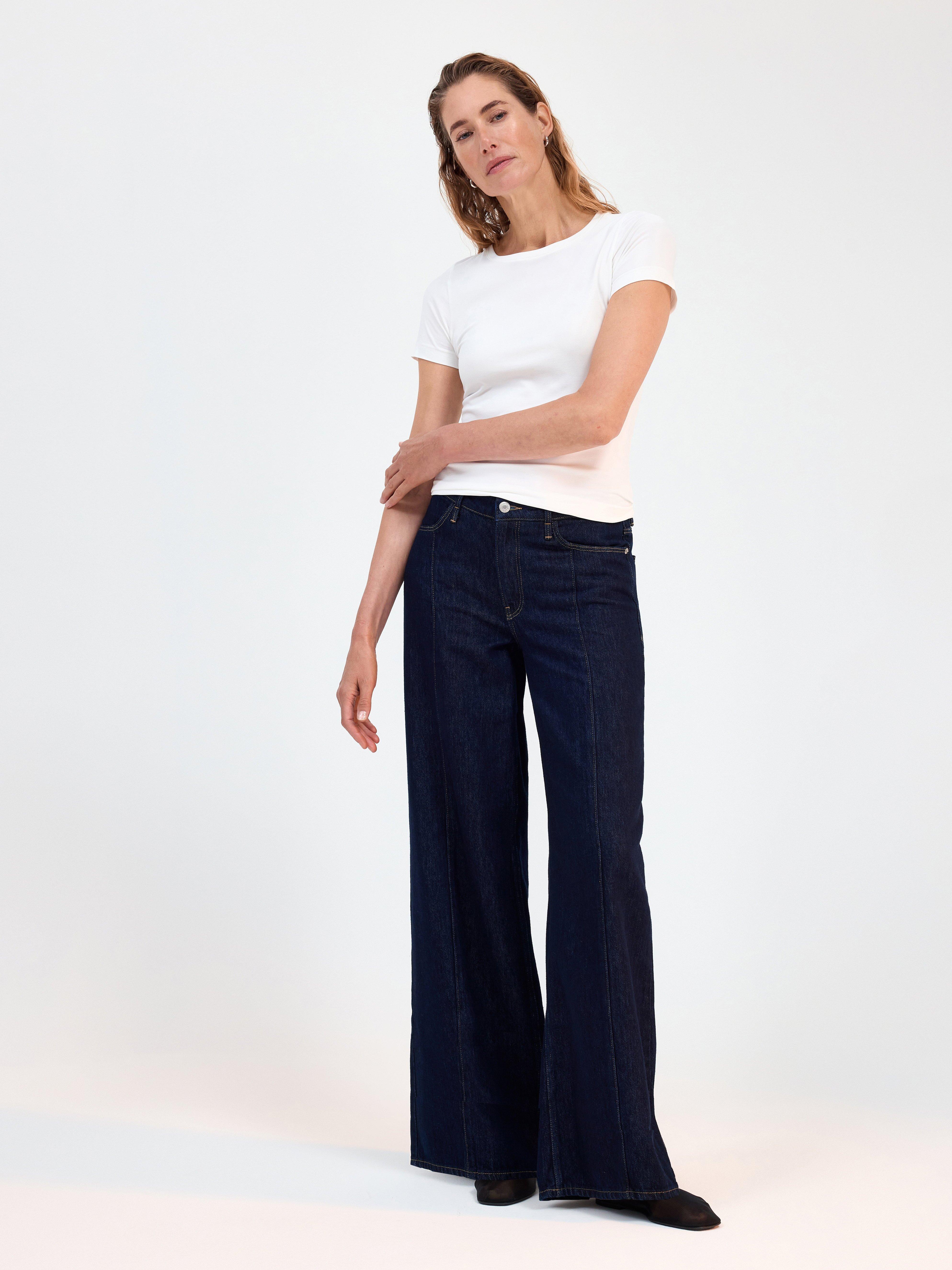 Menopause Clothing - Female Engineering - White