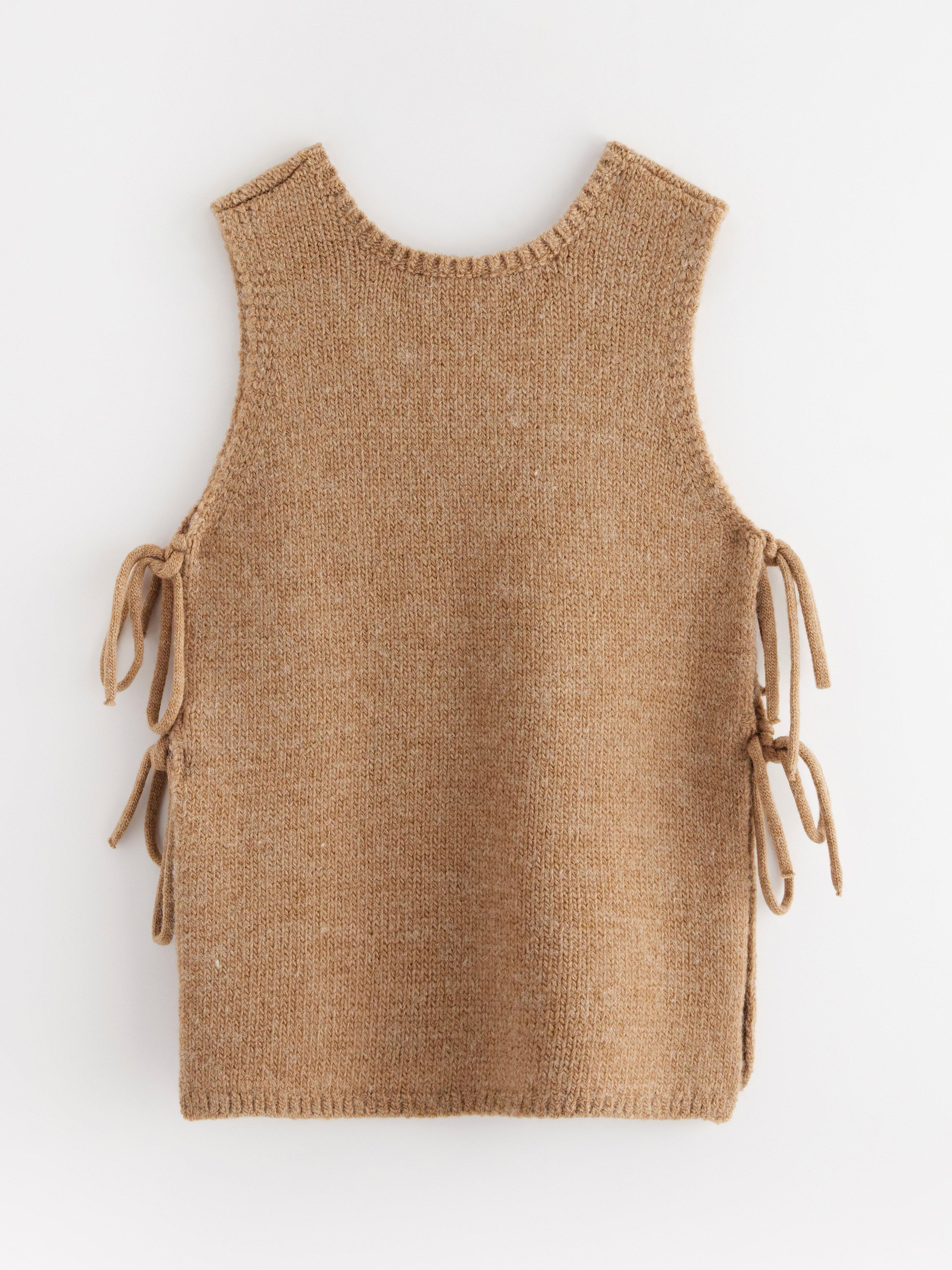 Vest - Womens Wear - Beige