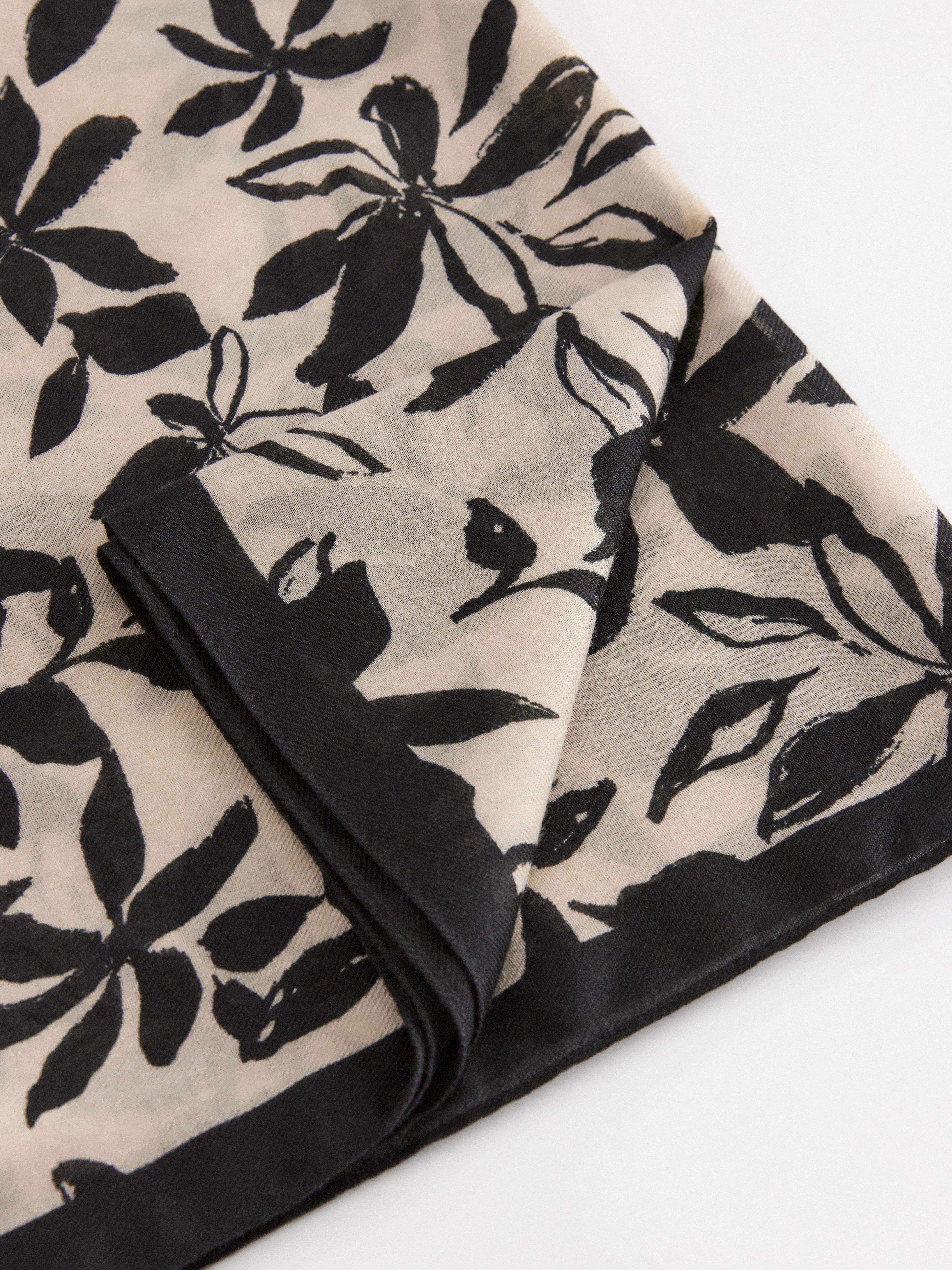 Scarf - Womens Wear - Beige