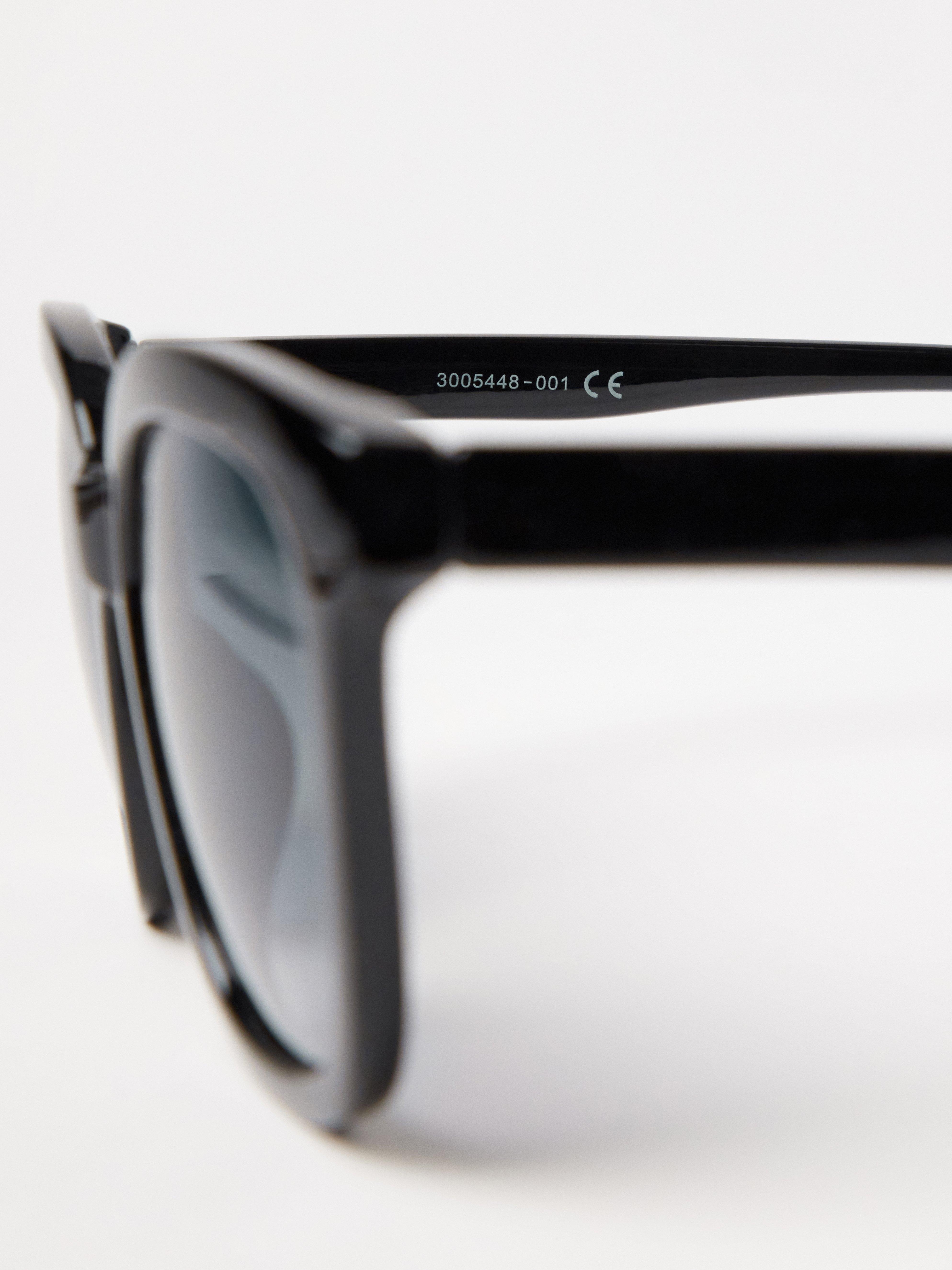 Sunglasses - Womens Wear - Black