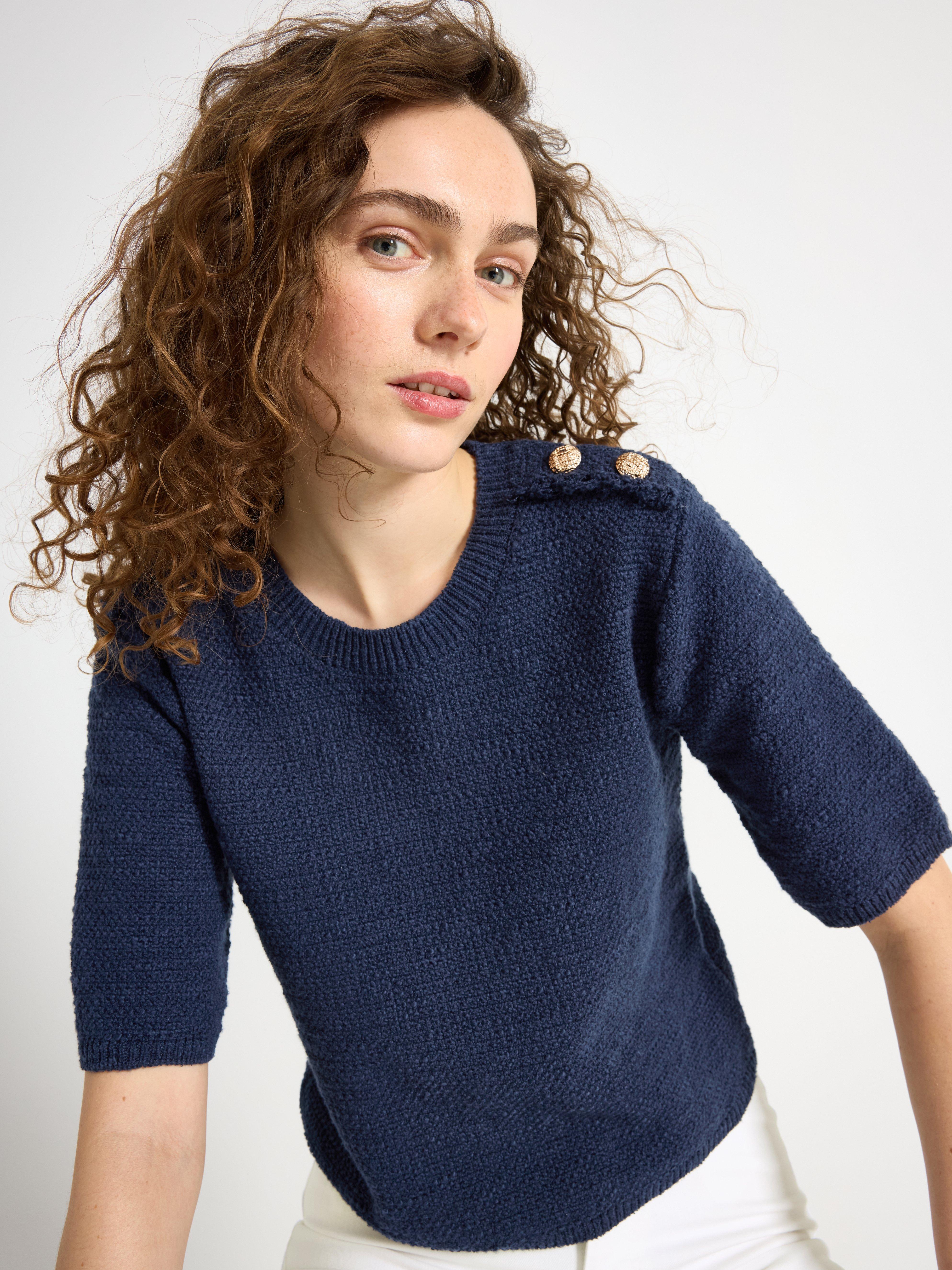 Knitted short-sleeved jumper