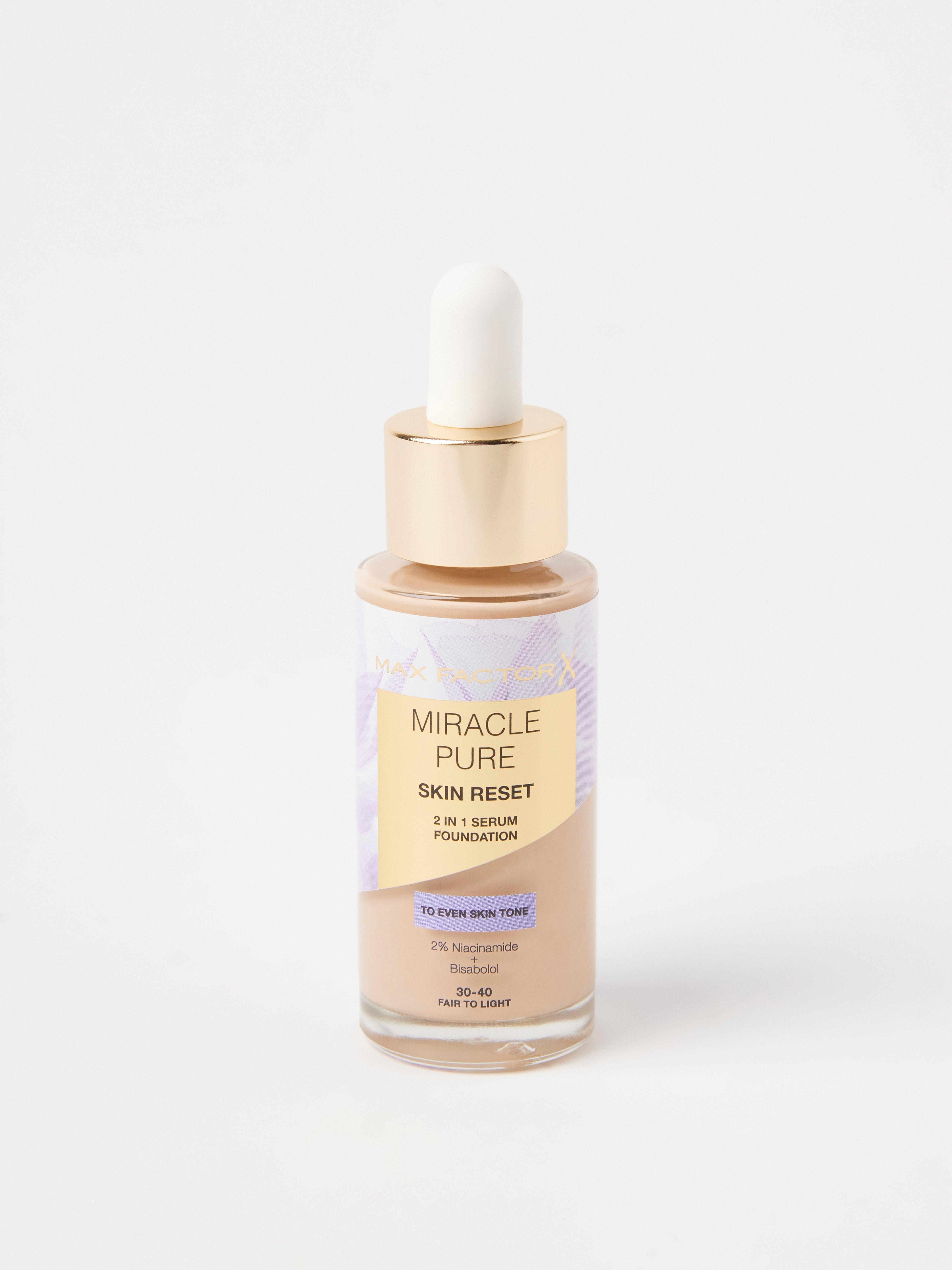 Foundation - Kosmetikk - Beige