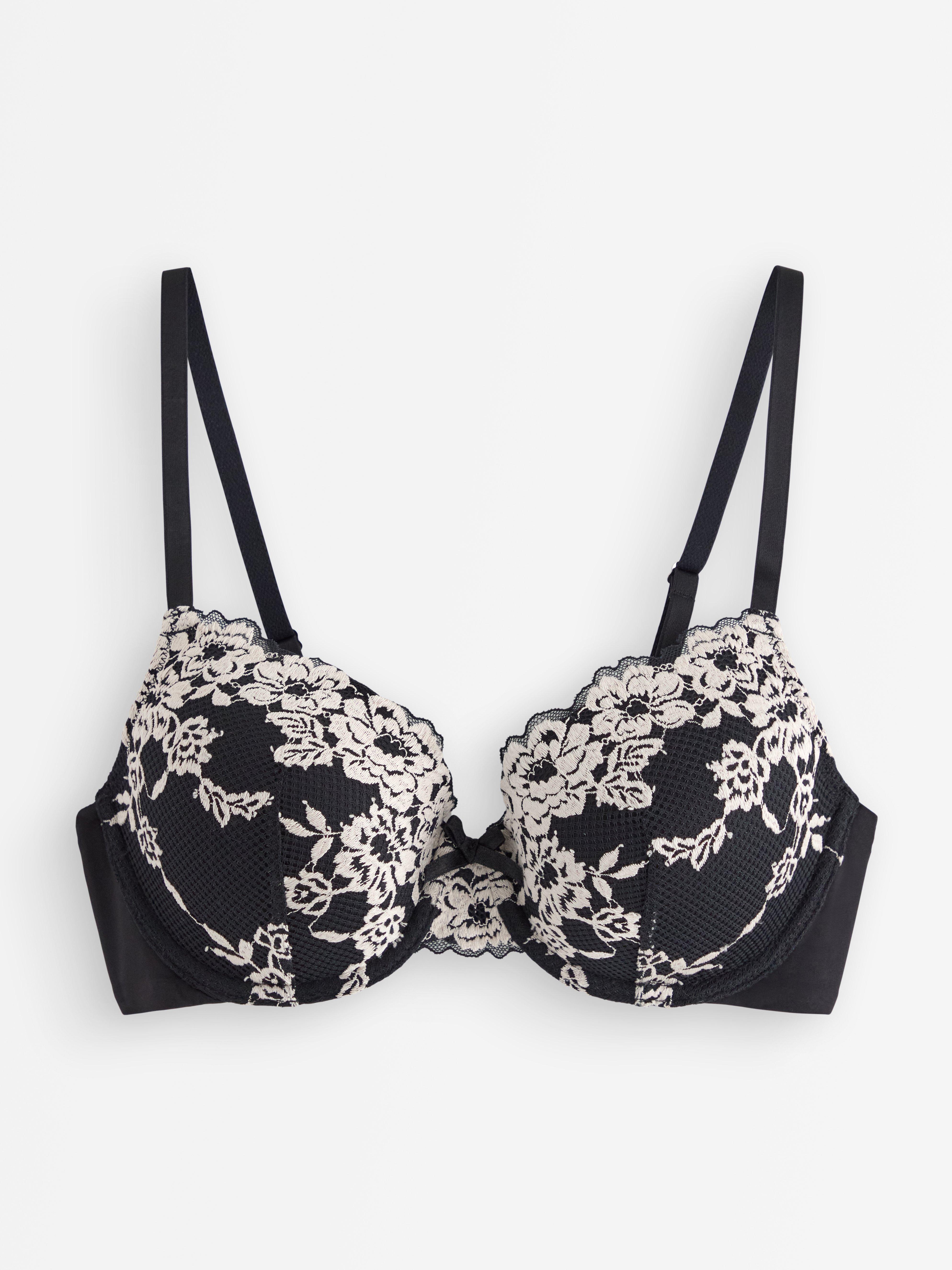 Lilja T-shirt Bra - Lingerie - Black