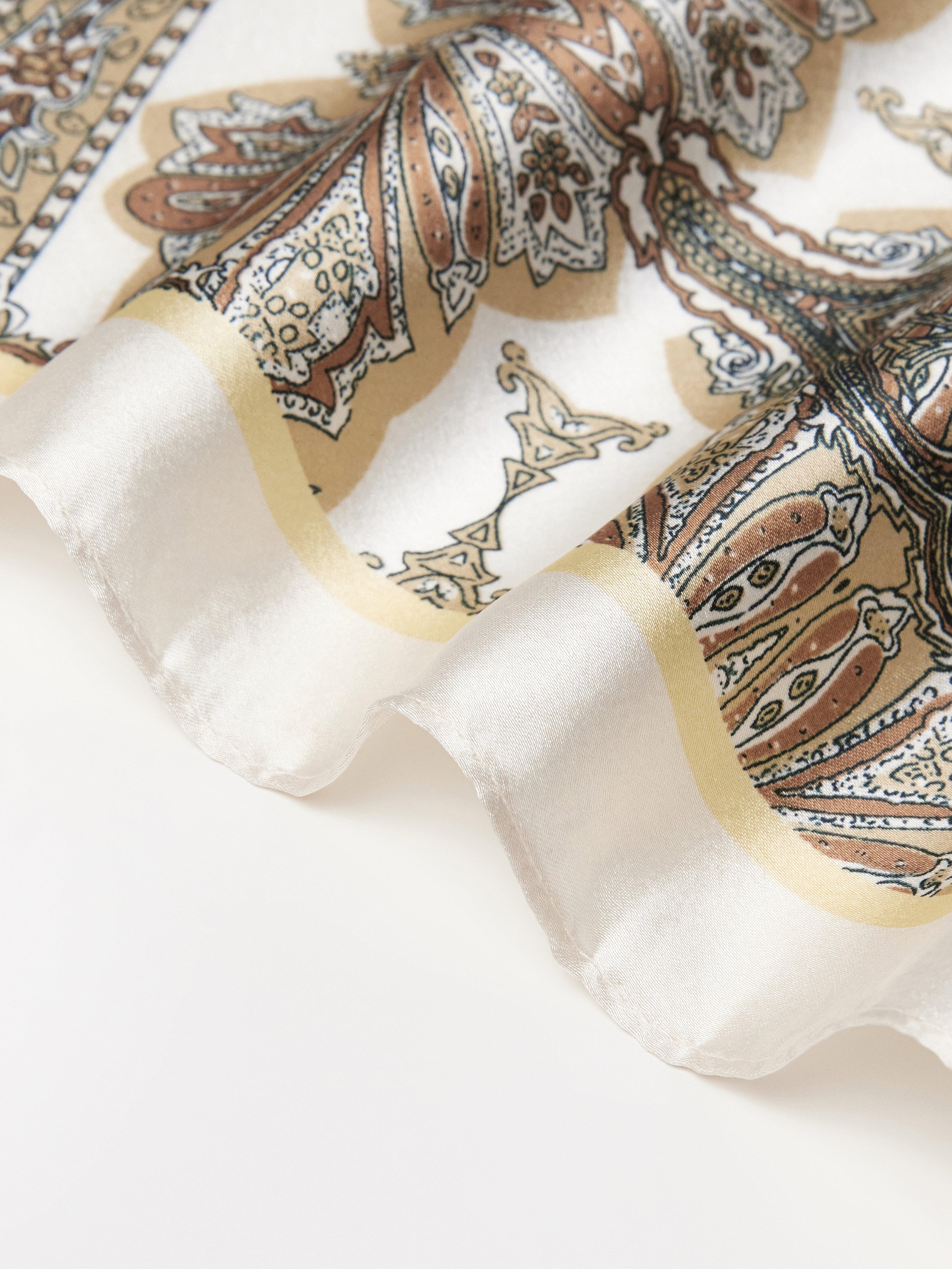 Scarf - Womens Wear - Beige