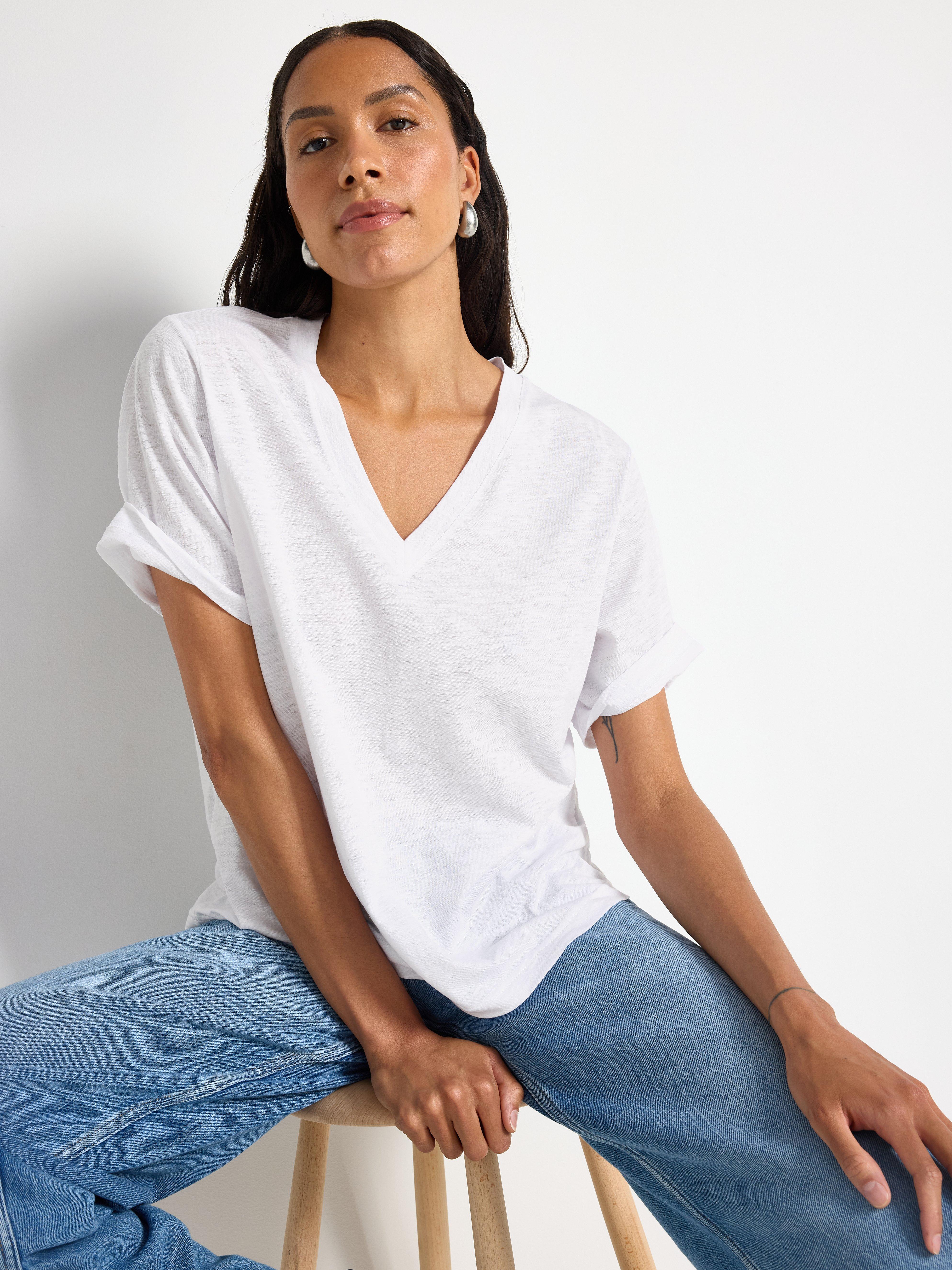 T-shirt - Womens Wear - White