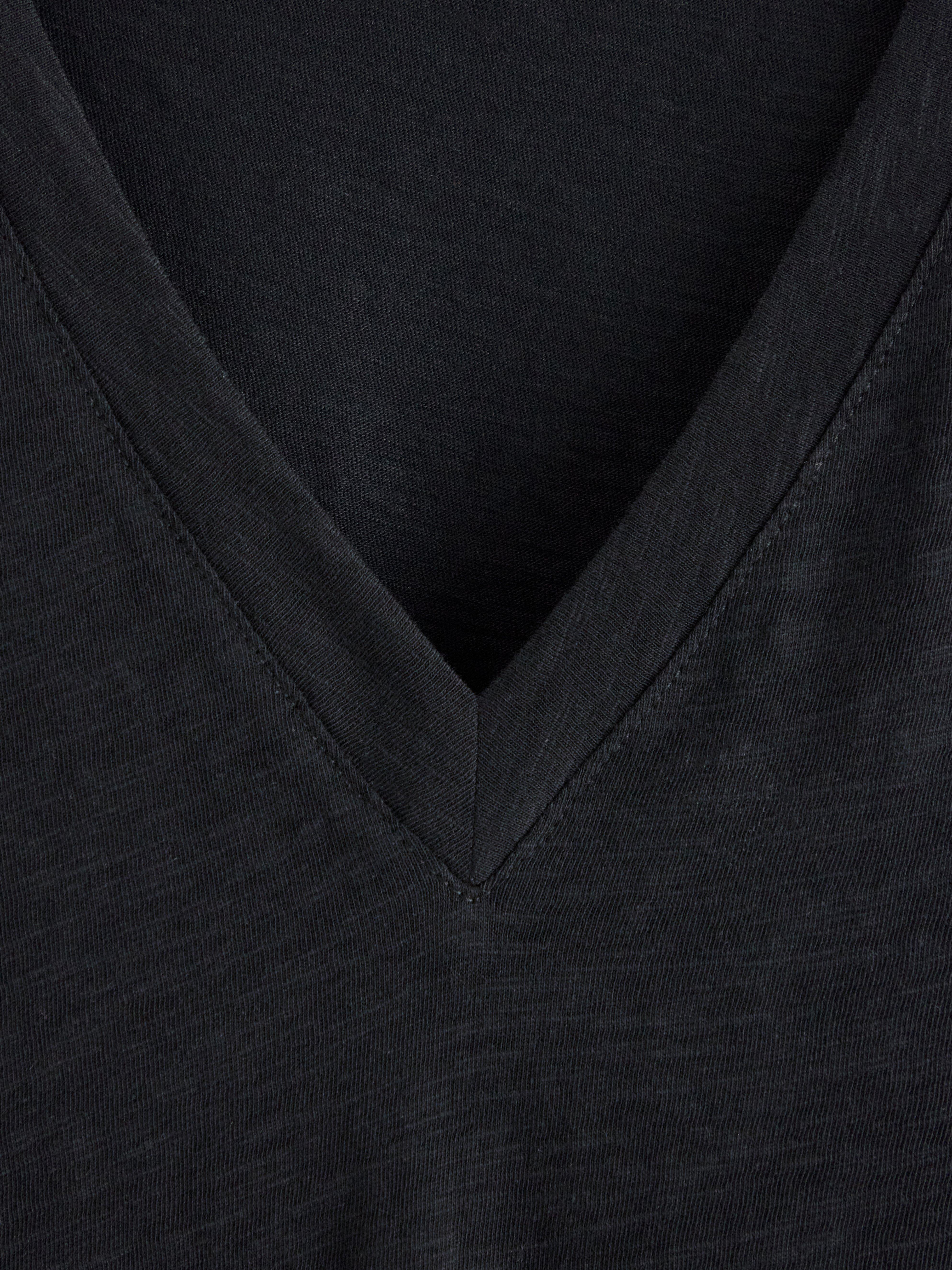 T-shirt - Dam - Svart
