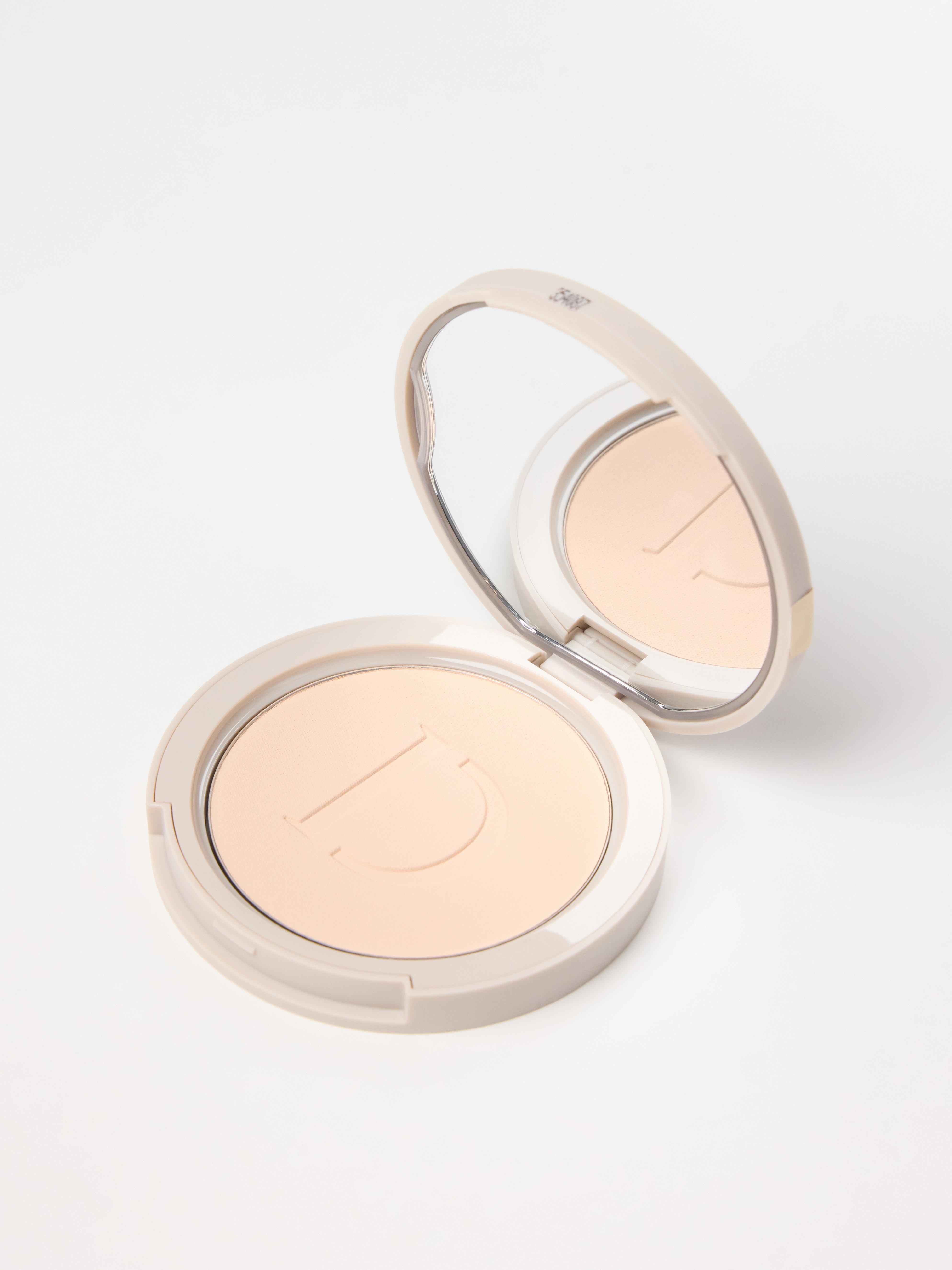 Kompaktpuder - Kosmetik - Beige, Khaki