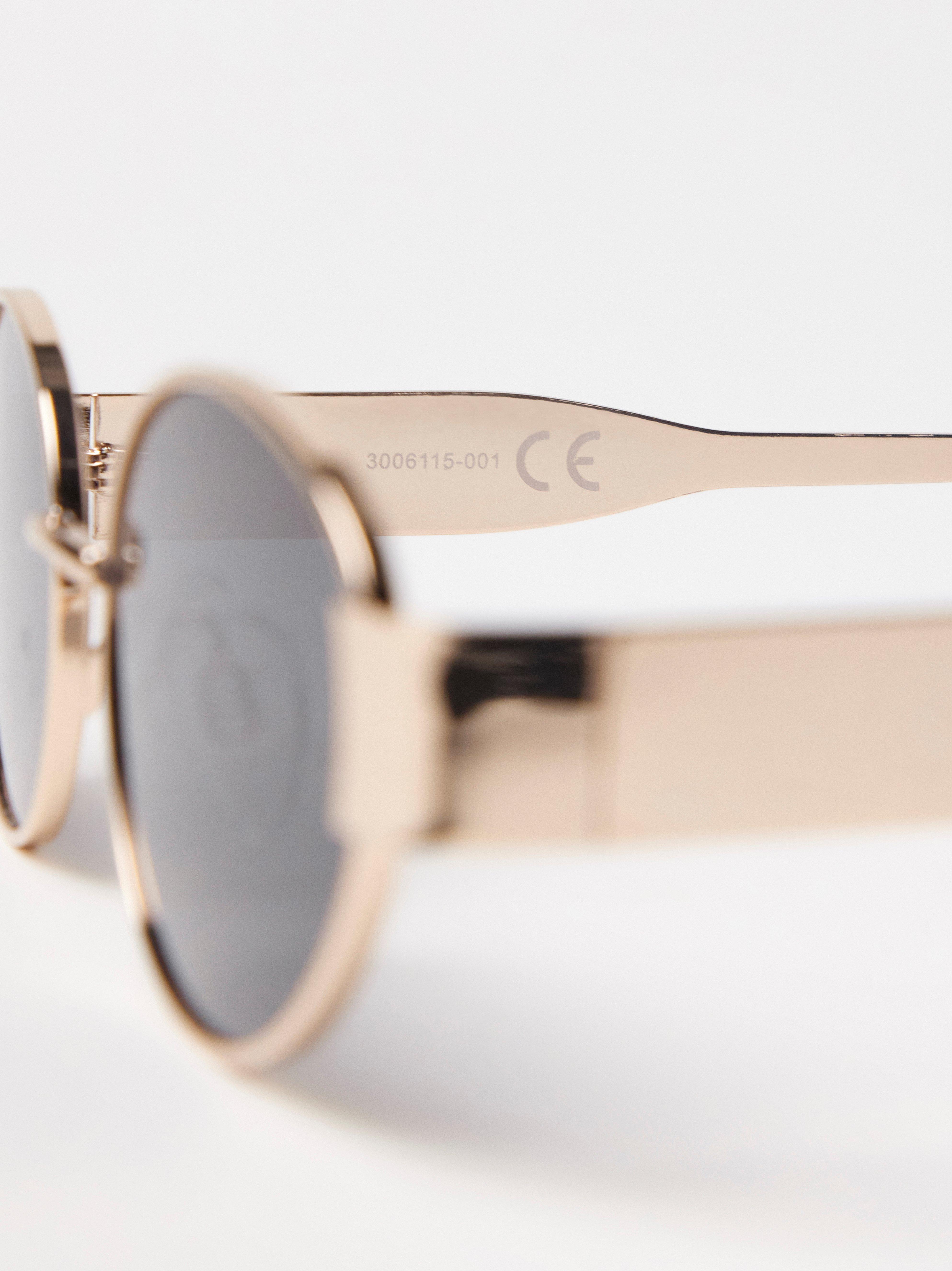 Sunglasses - Womens Wear - Grey