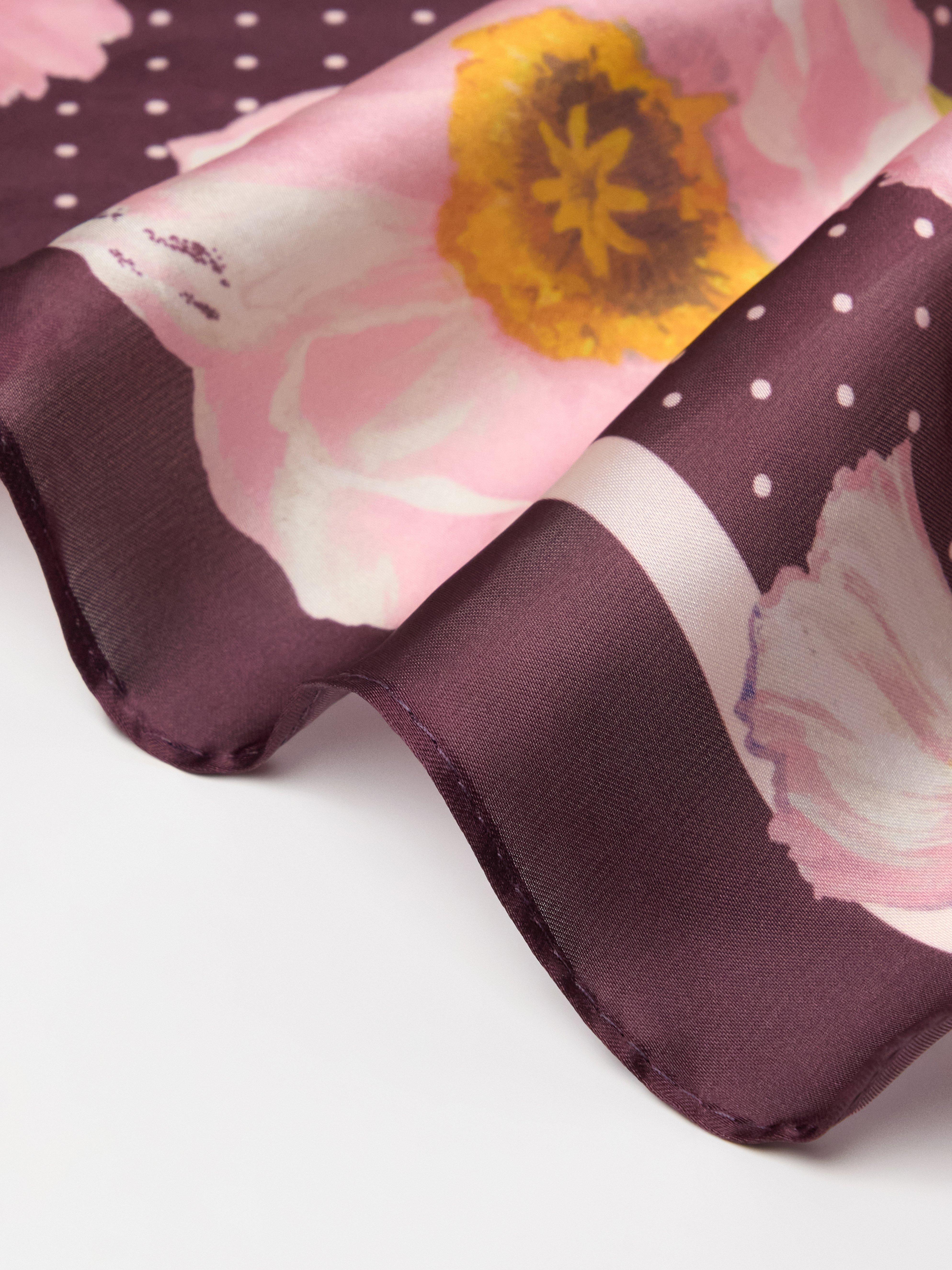 Scarf - Womens Wear - Red