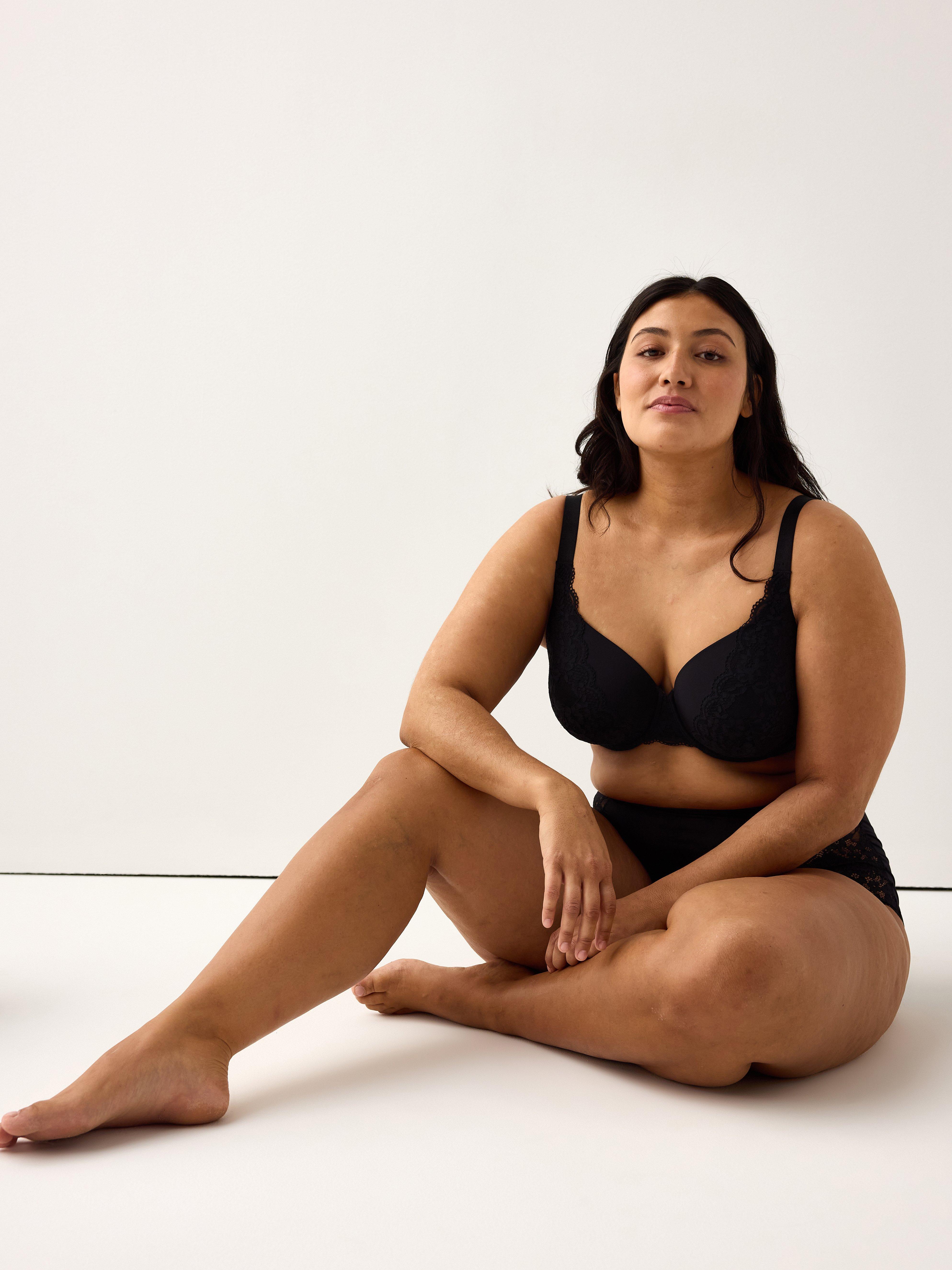 Dahlia T-shirt Bra - Lingerie - Black