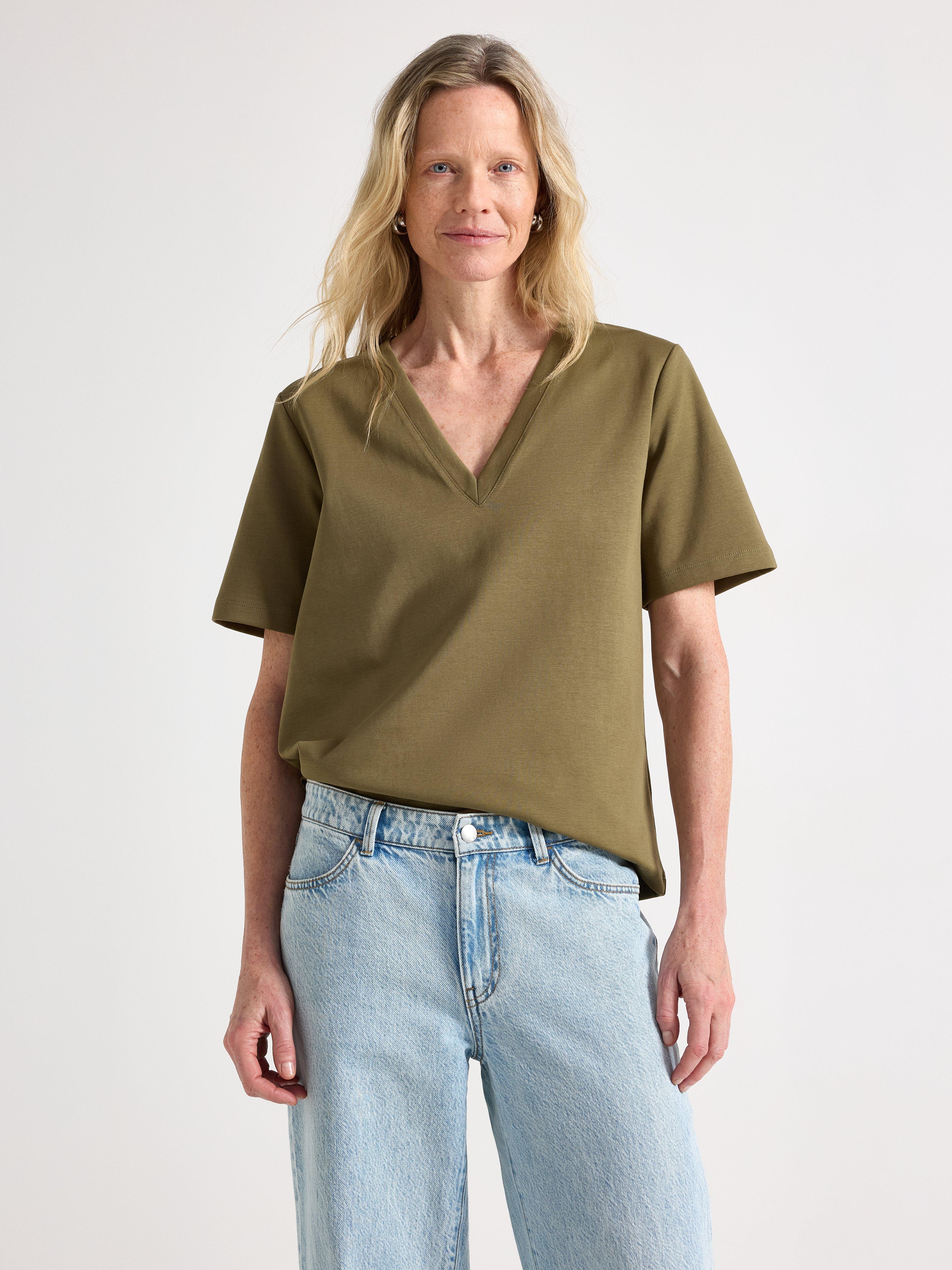 T-shirt - Womens Wear - Green