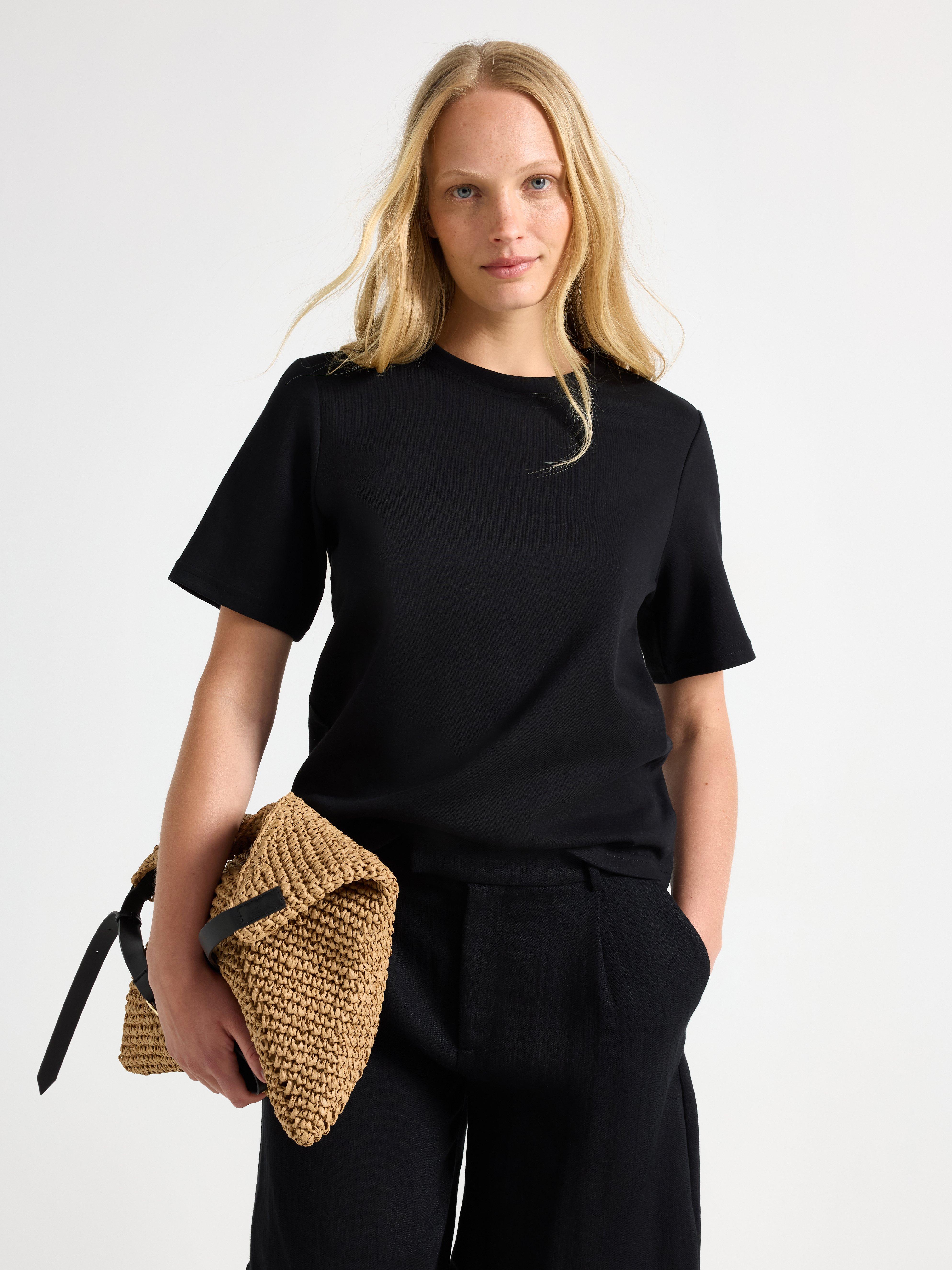 T-shirt - Dame - Sort