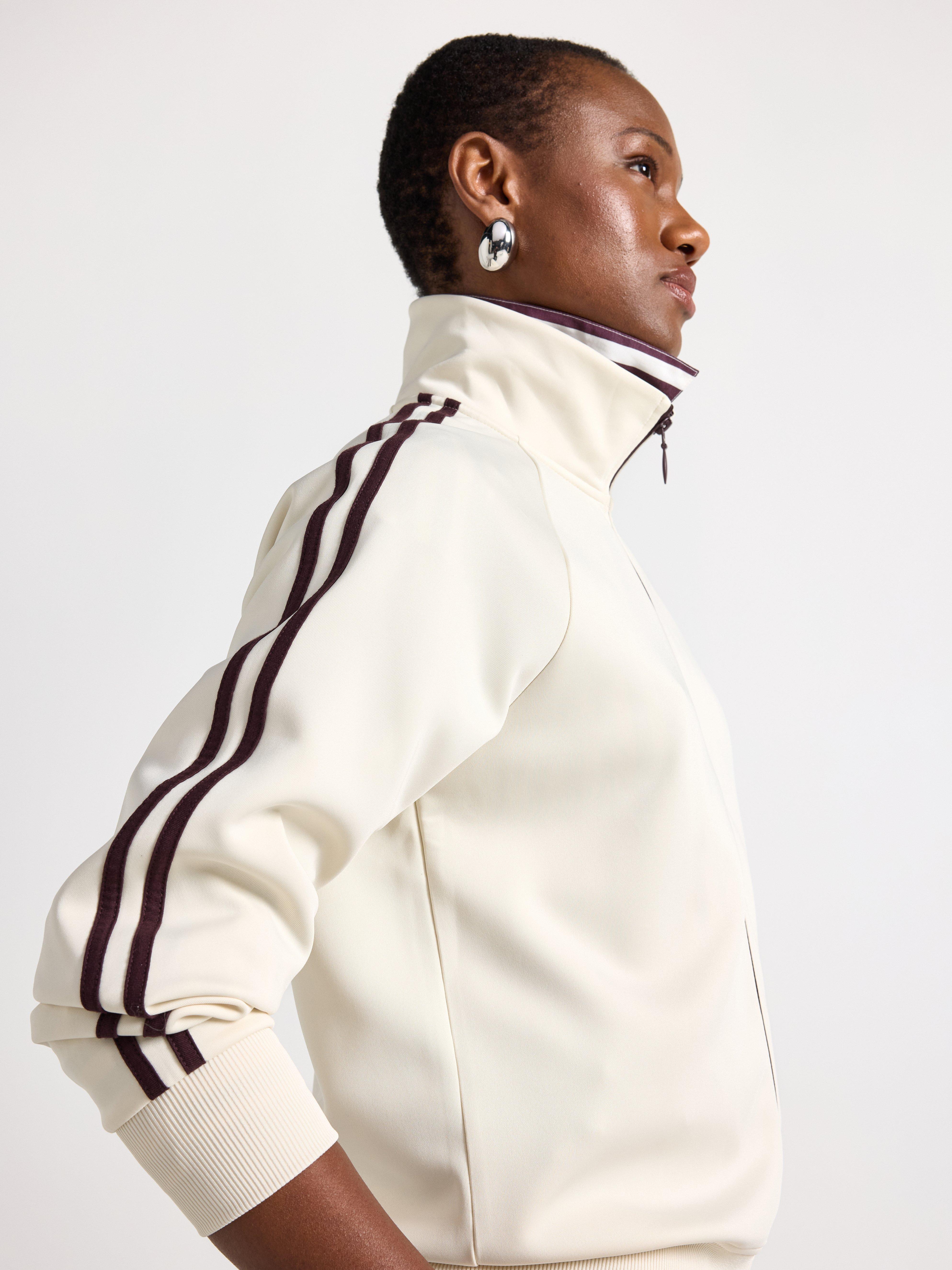 Jacket - Womens Wear - Beige