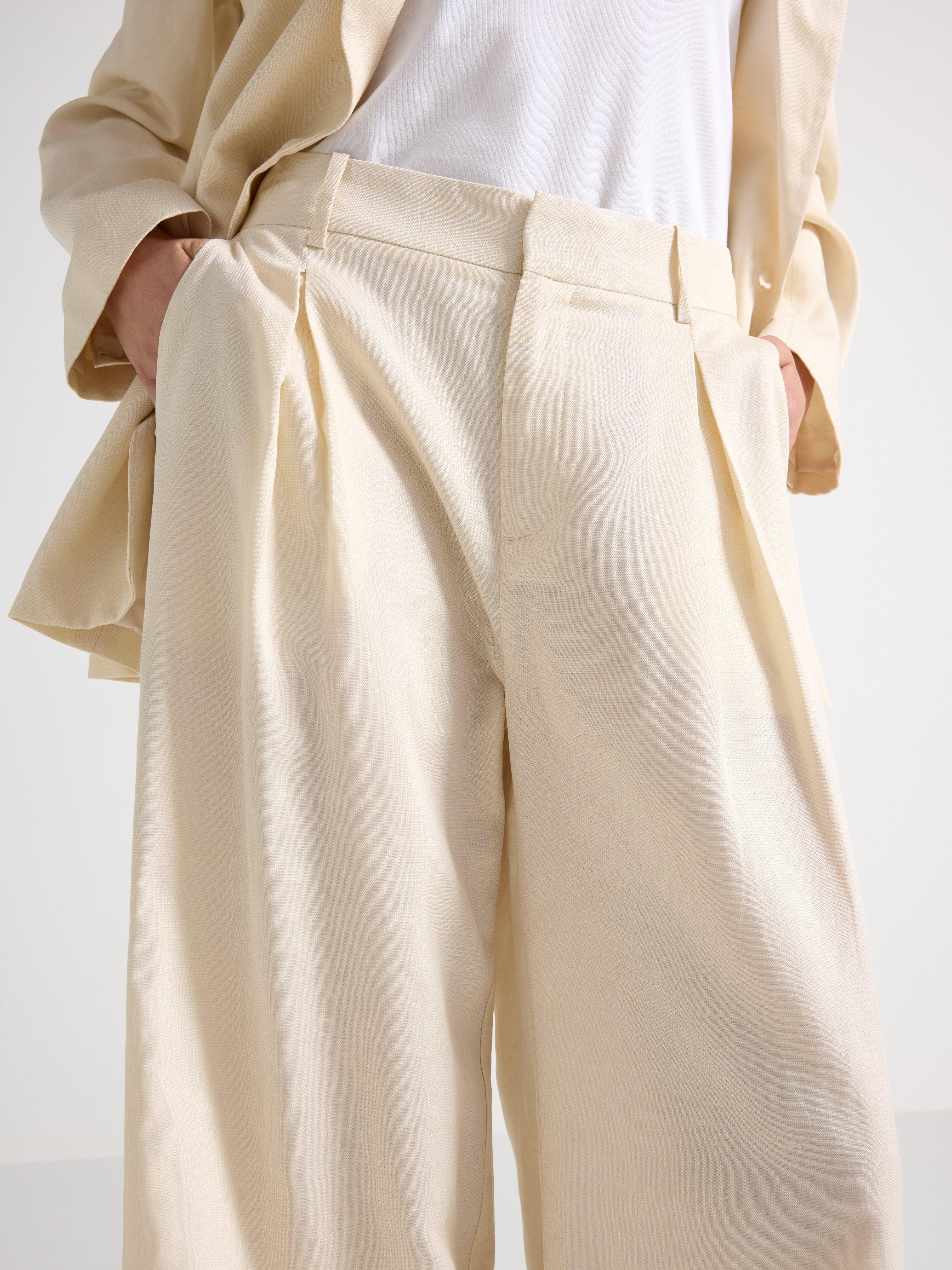 Trousers - Womens Wear - Beige