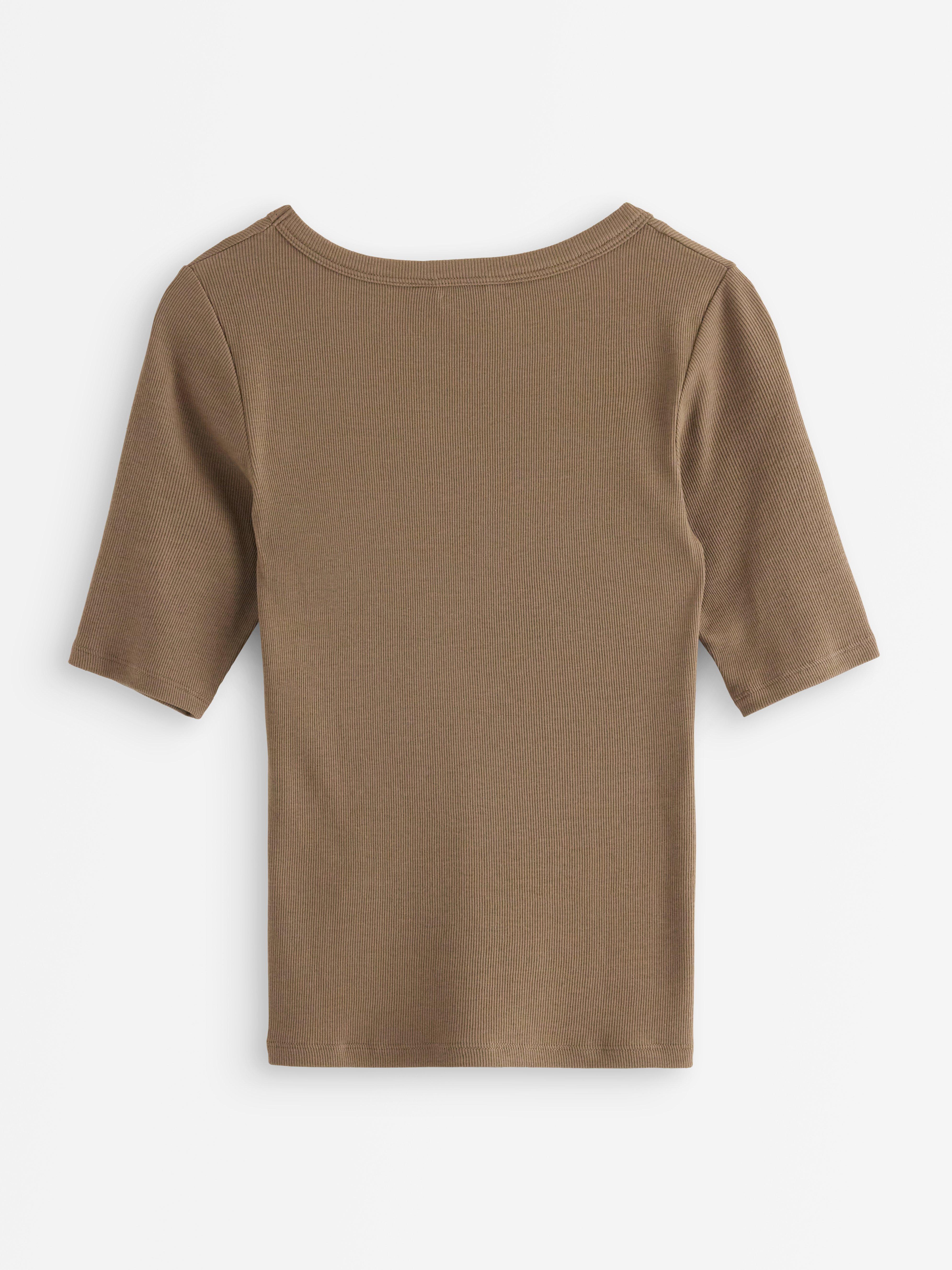 Topp - Dam - Brun