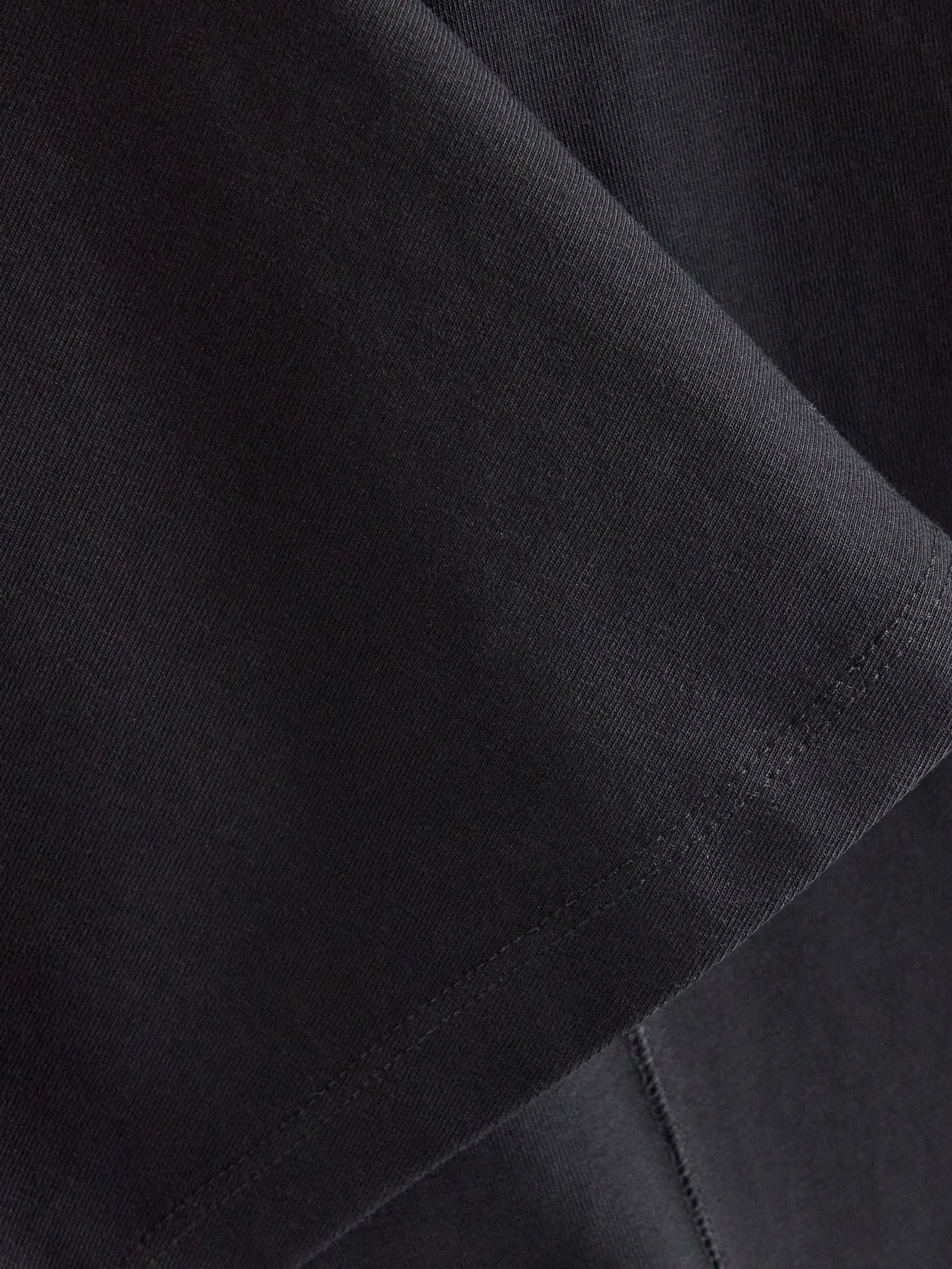 T-shirt - Dam - Svart