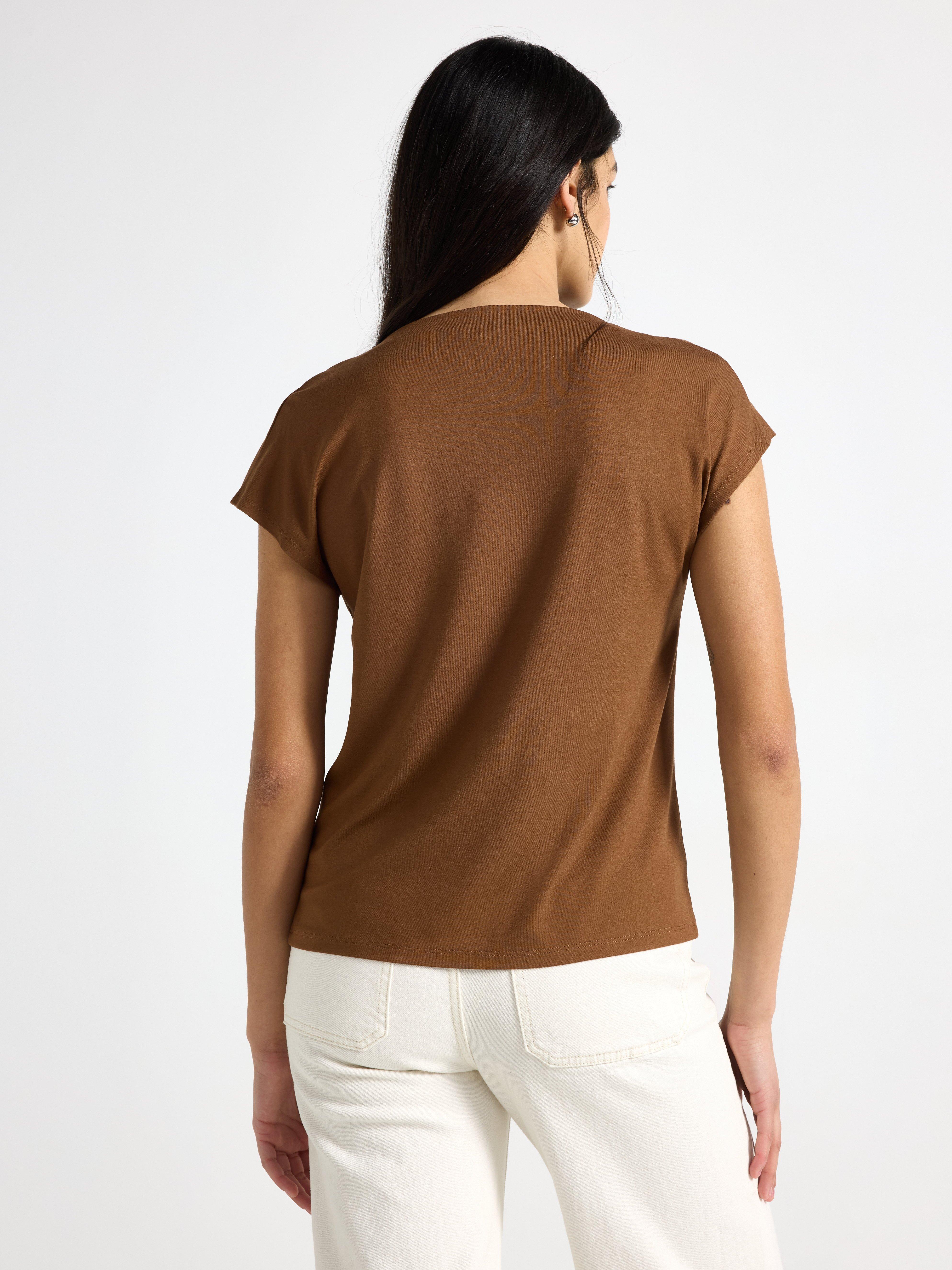 Topp - Dam - Brun