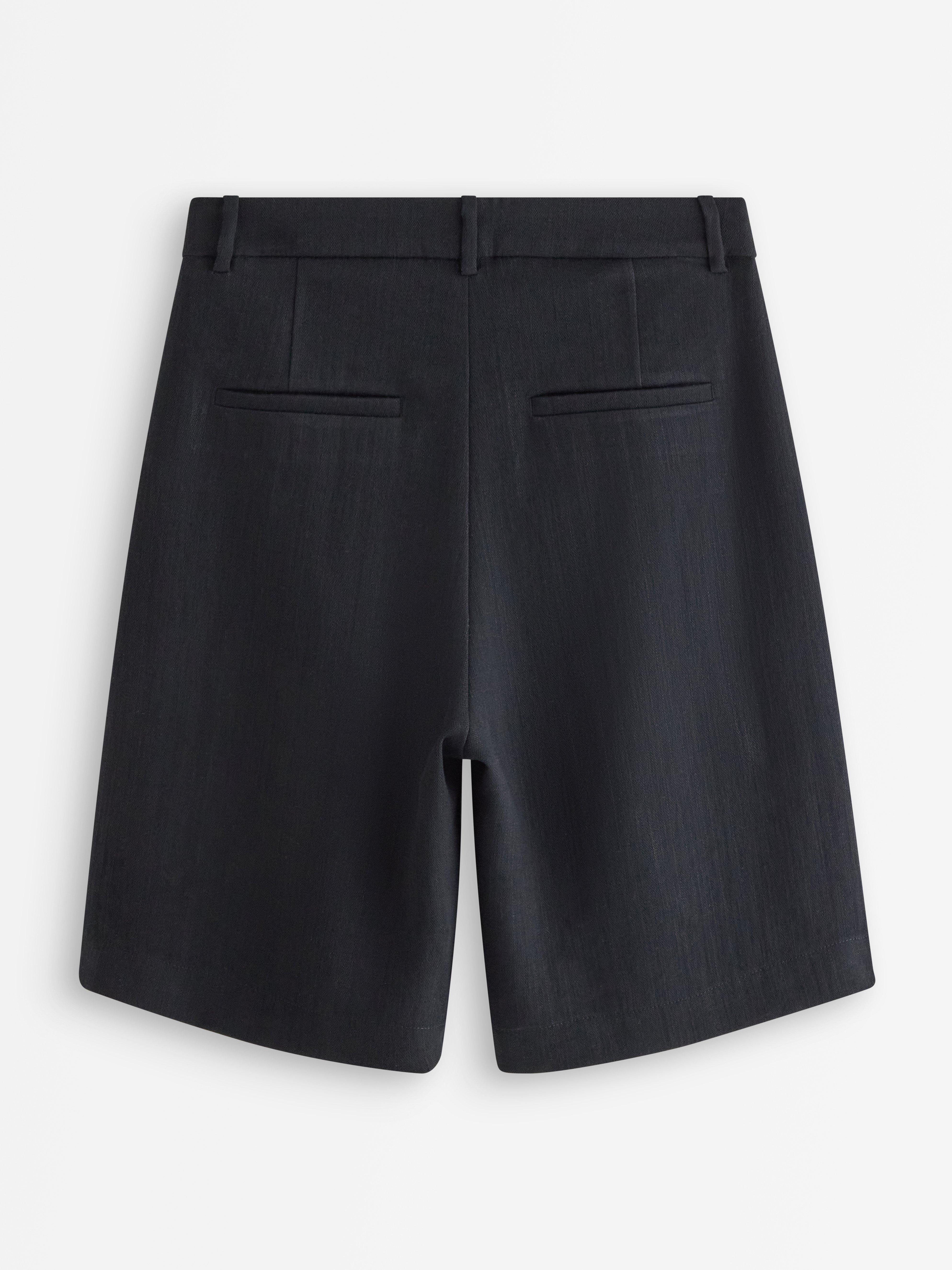 Pantallona Të Shkurtëra Për Femra