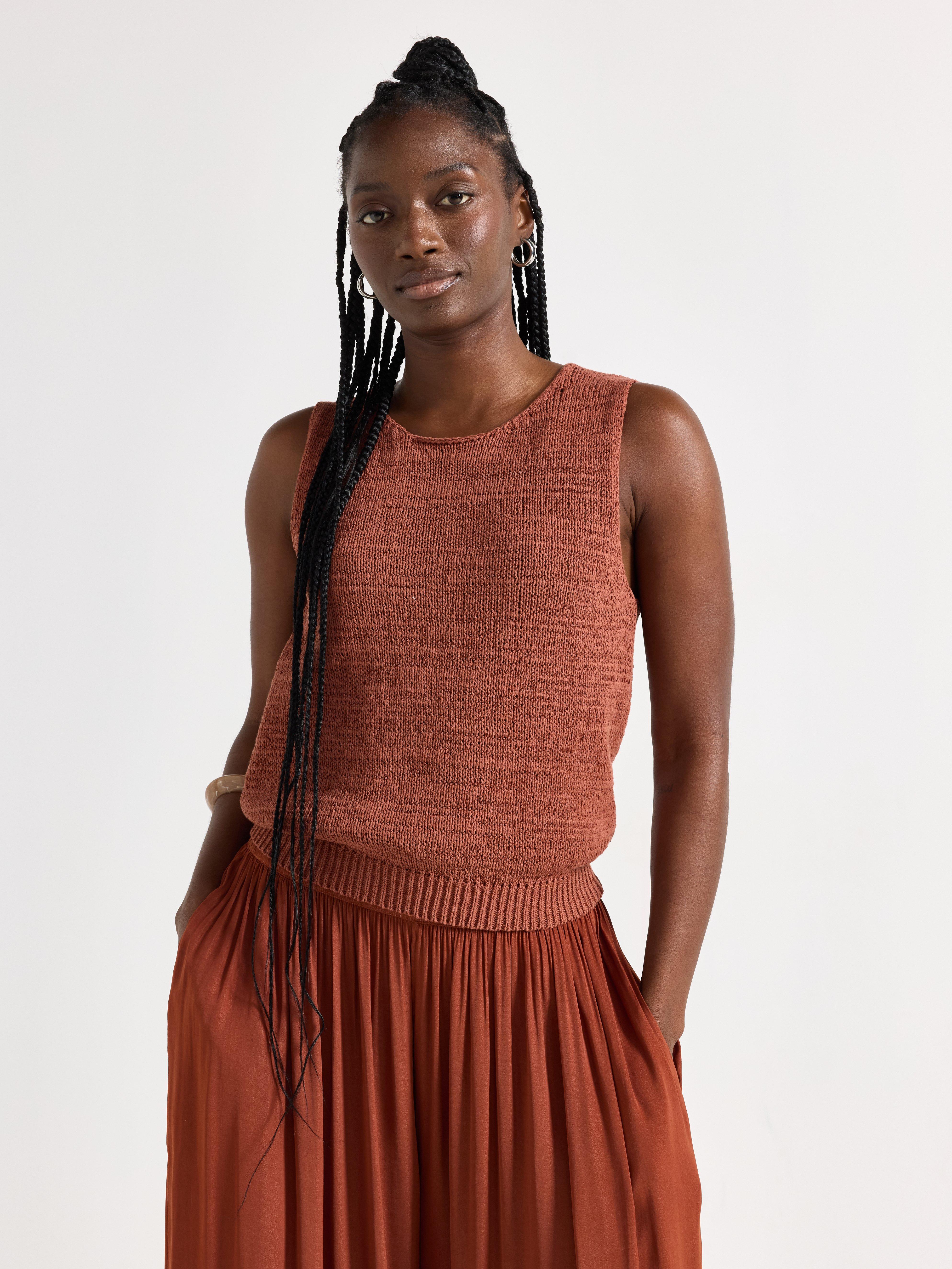 Vest - Womens Wear - Brown