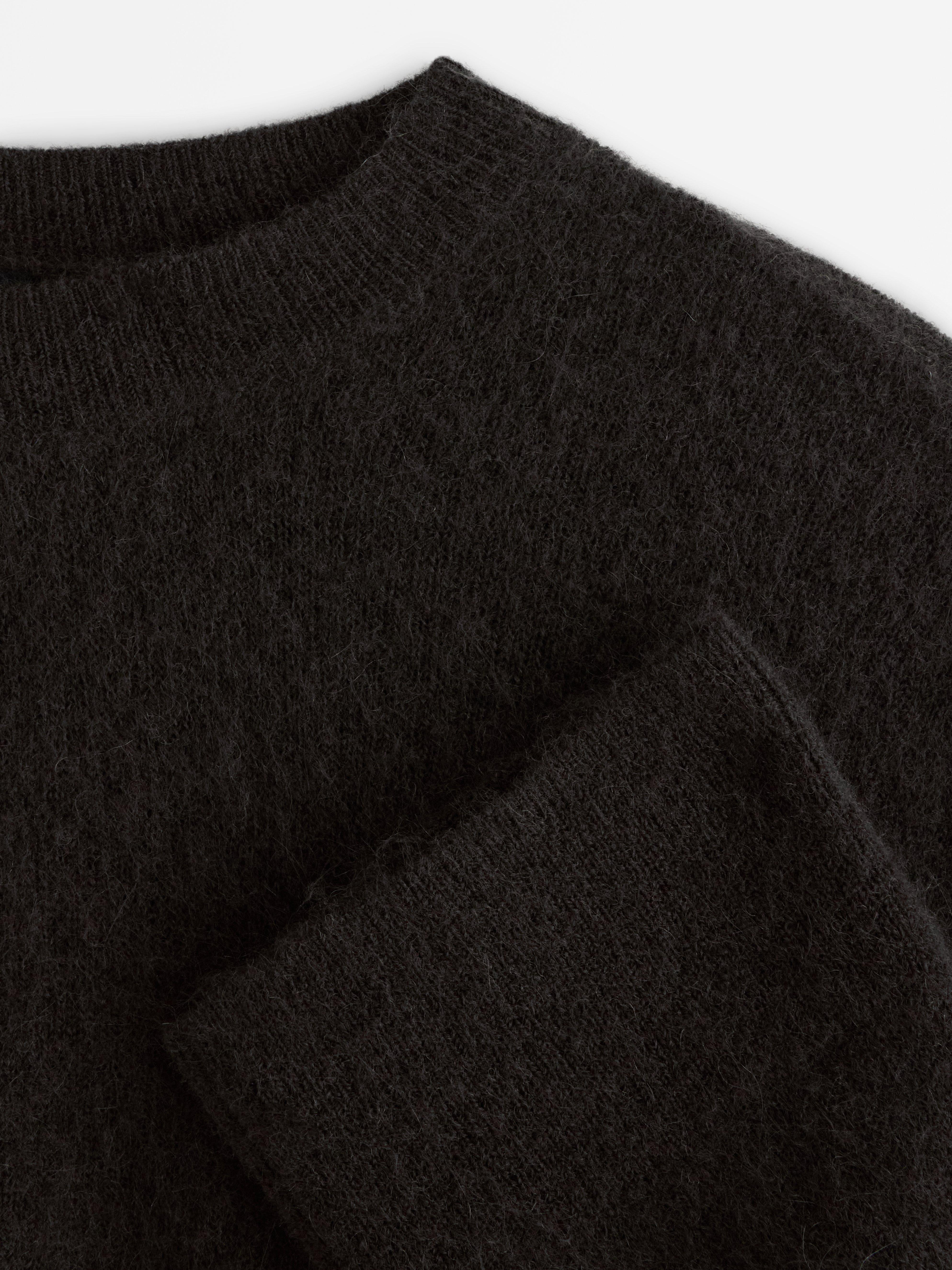 Sweater - Womens Wear - Black