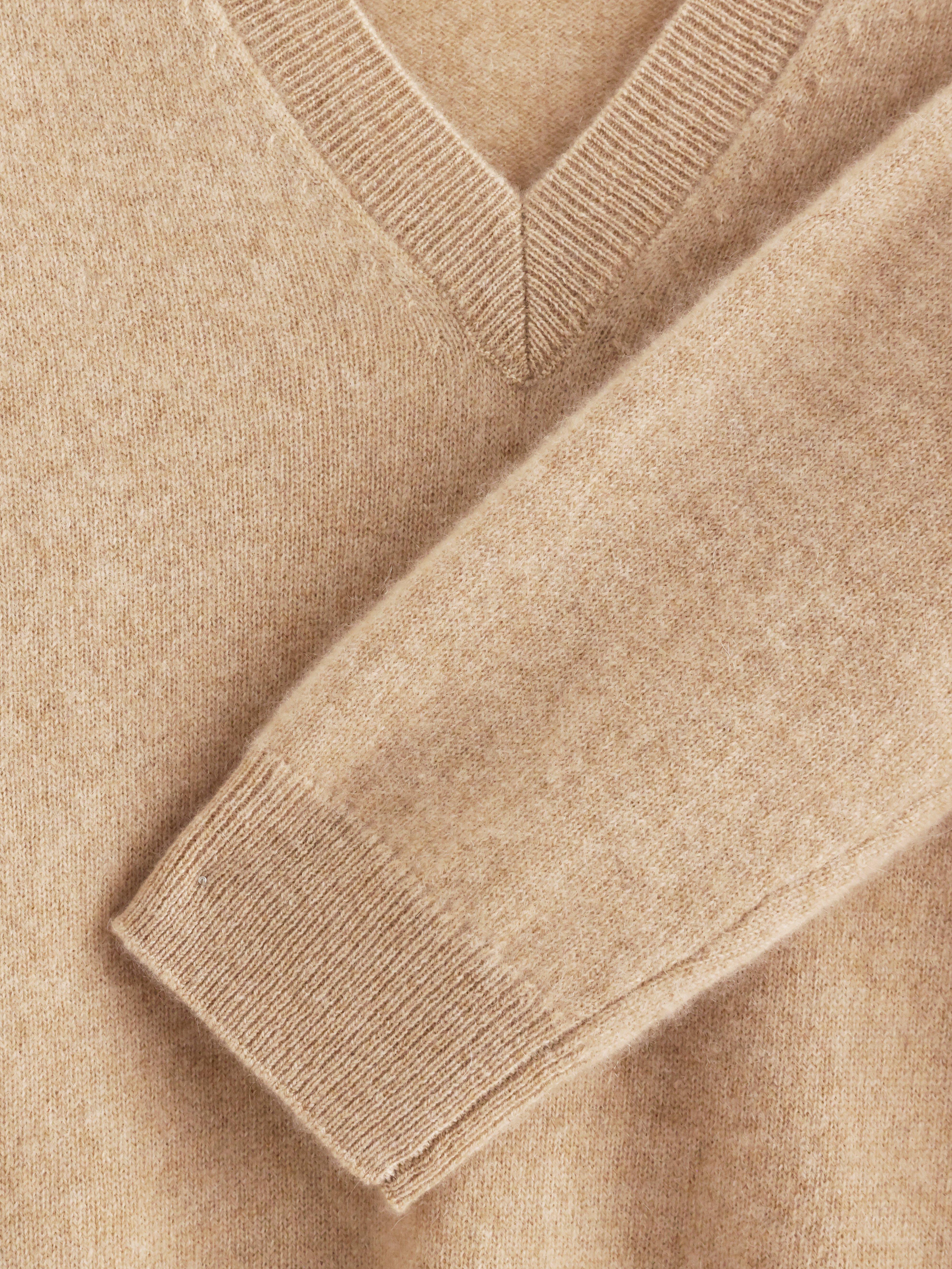 Sweater - Womens Wear - Neutrals