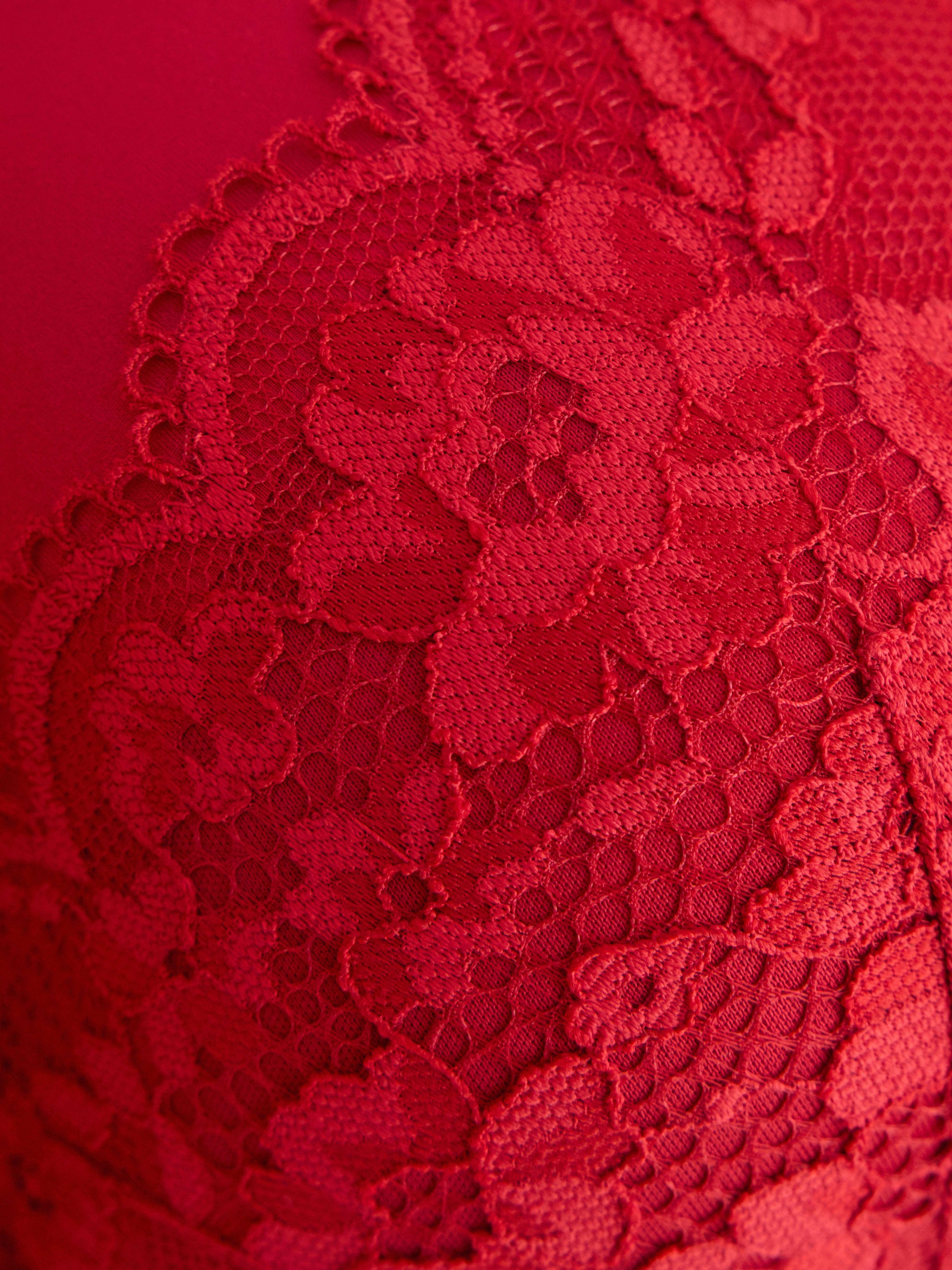 Dahlia T-shirt Bra - Lingerie - Red