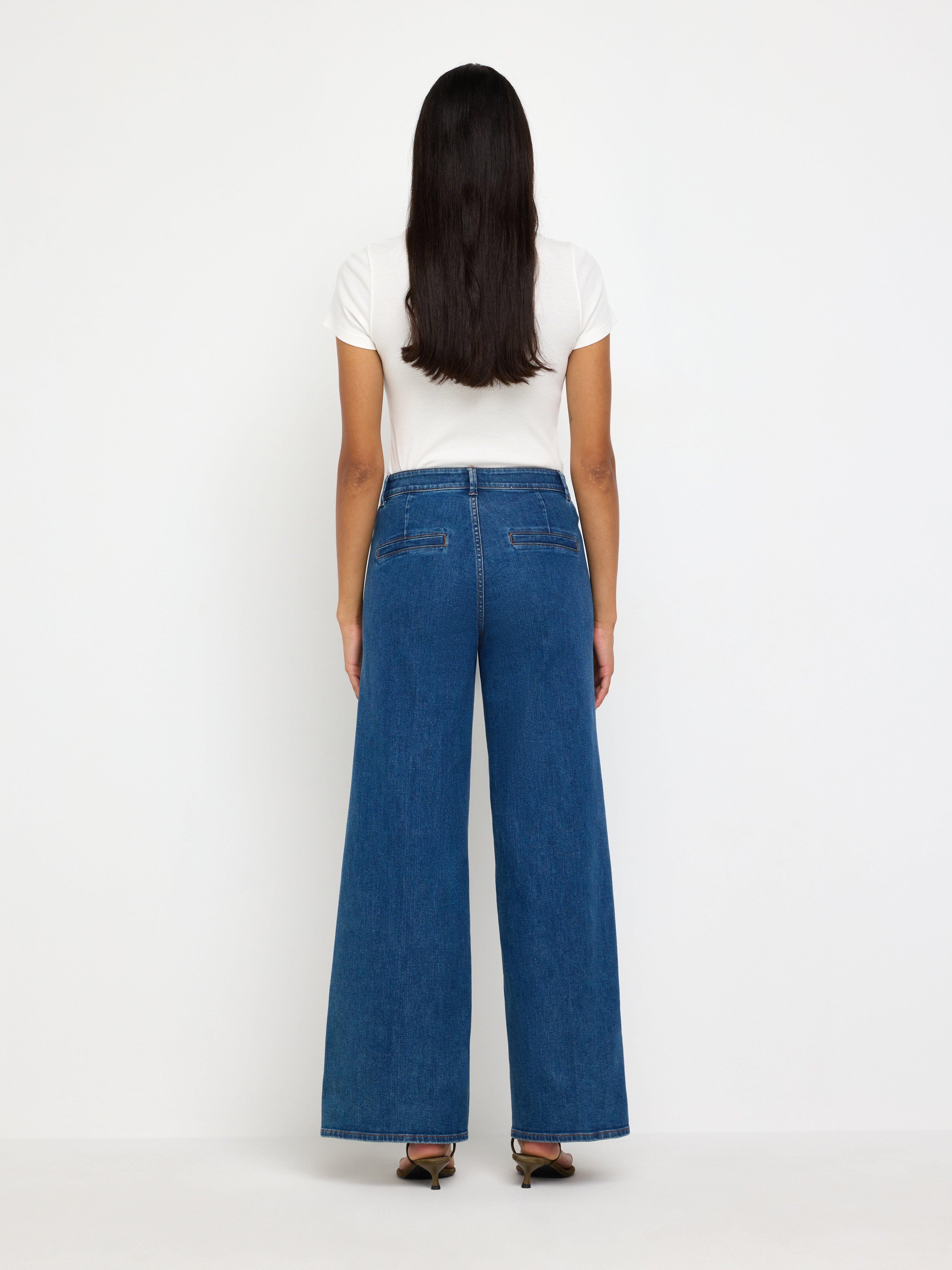 Jeans - Womens Wear - Blue