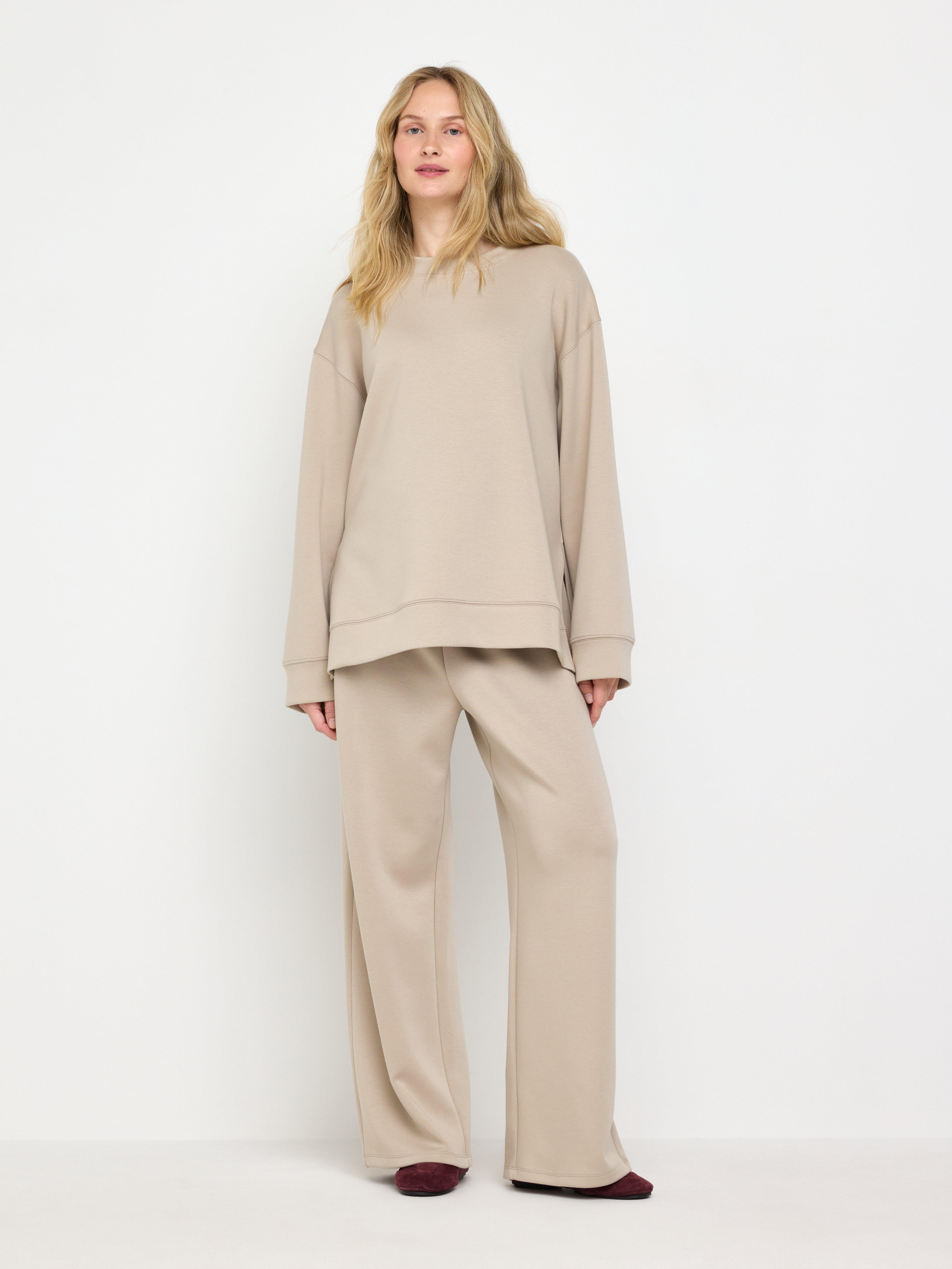 Sweatshirt - Womens Wear - Beige