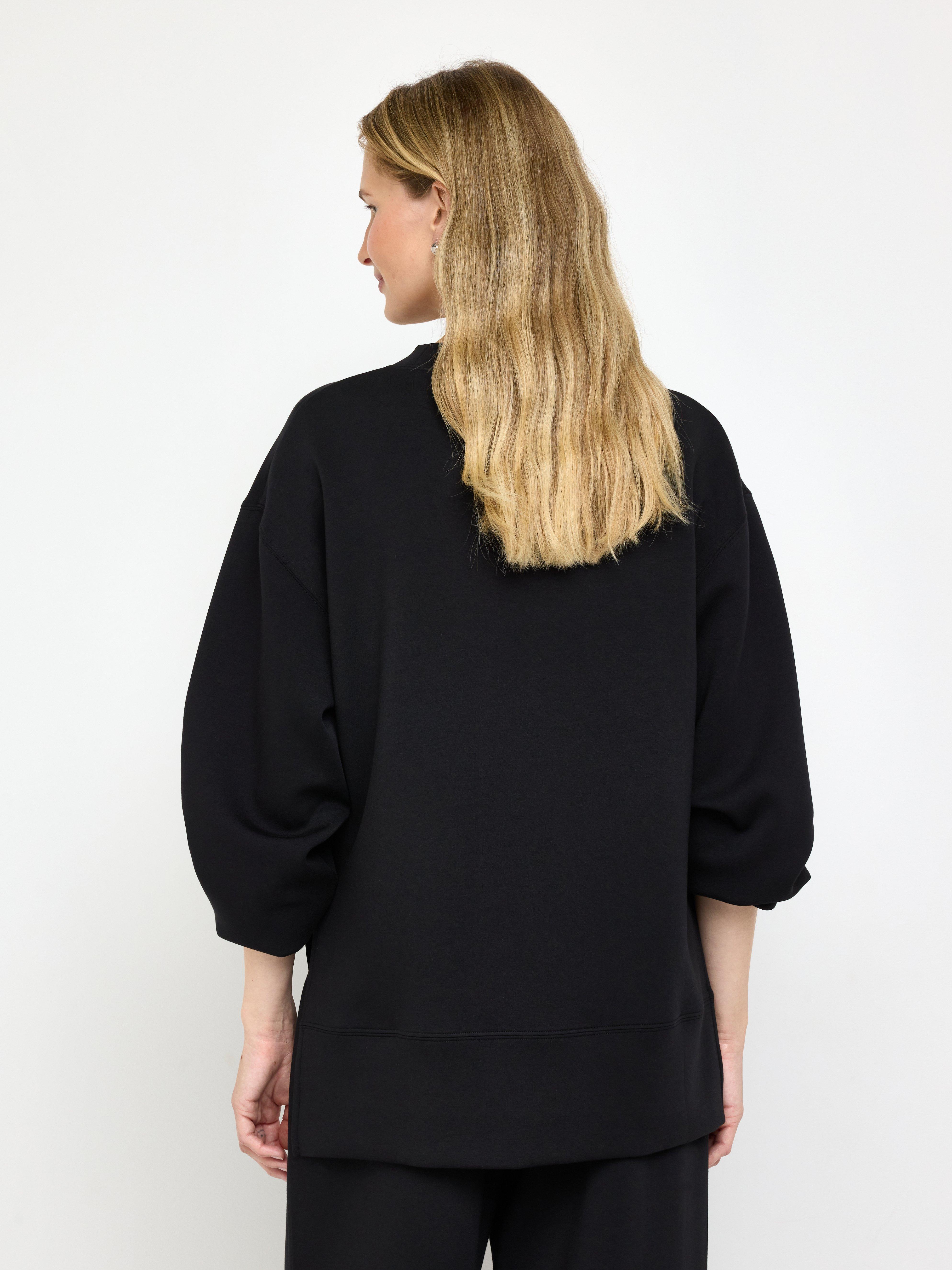 Sweatshirt - Womens Wear - Black