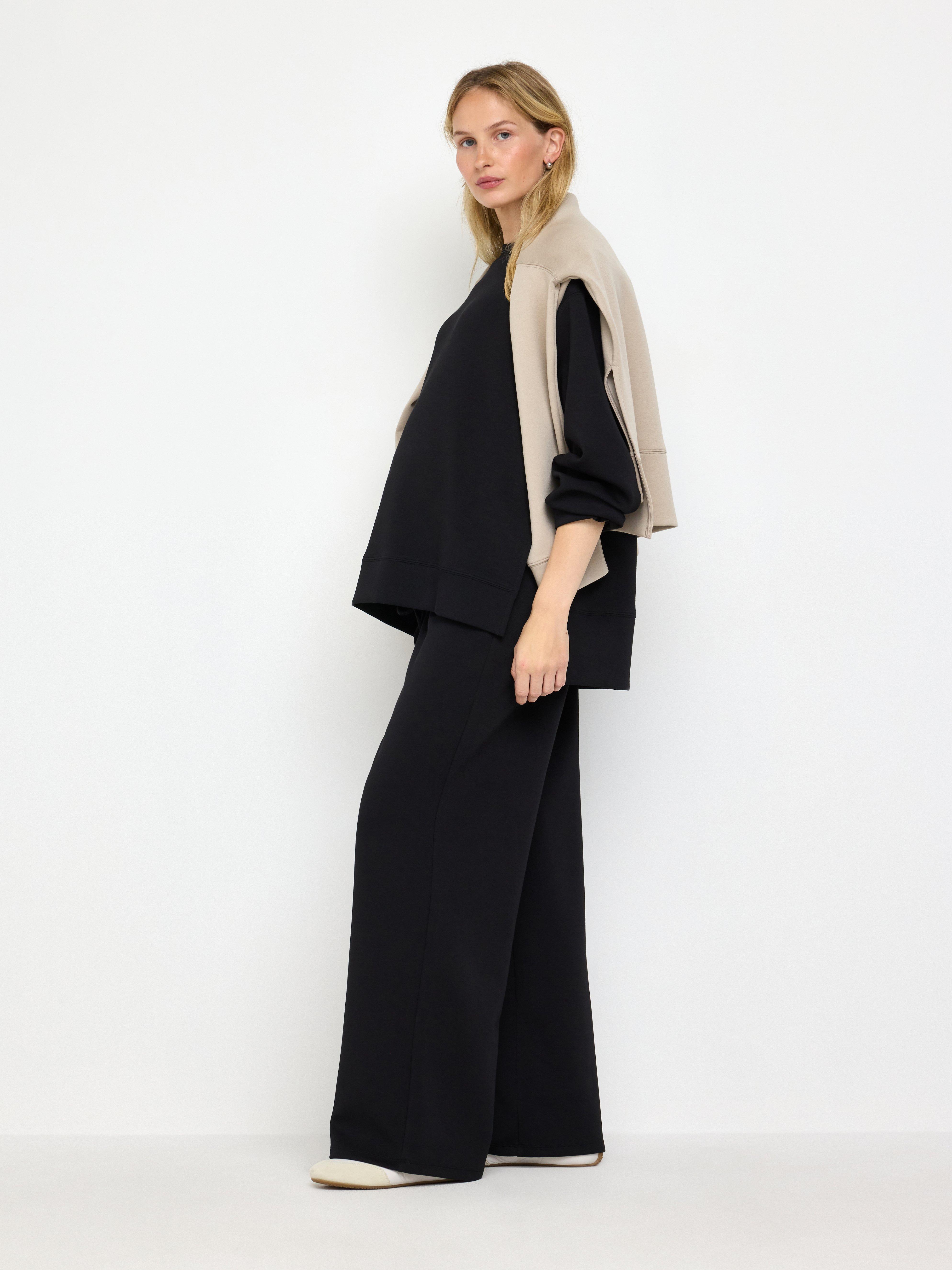 Sweat Pants - Womens Wear - Black